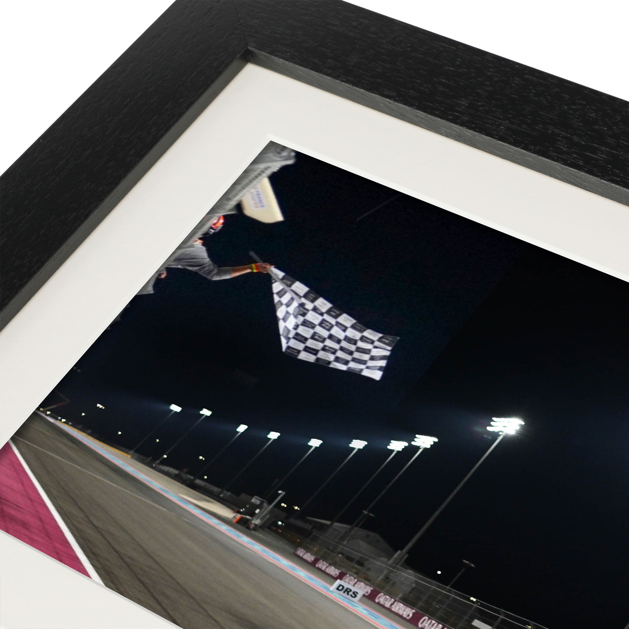 Own the Chequered Flag - 2025 Qatar Grand Prix