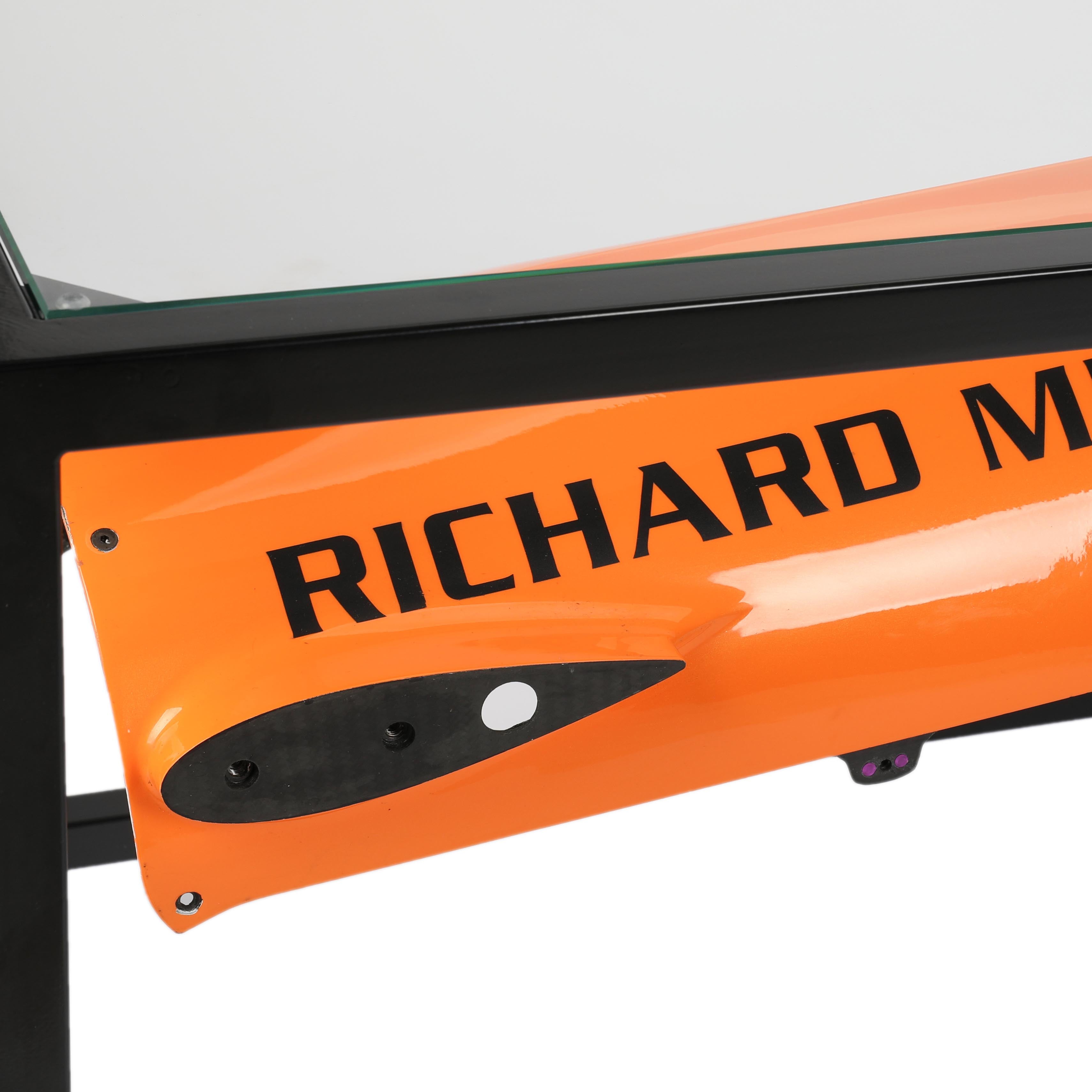 Carlos Sainz 2019 Mclaren F1 Team Engine Cover Table