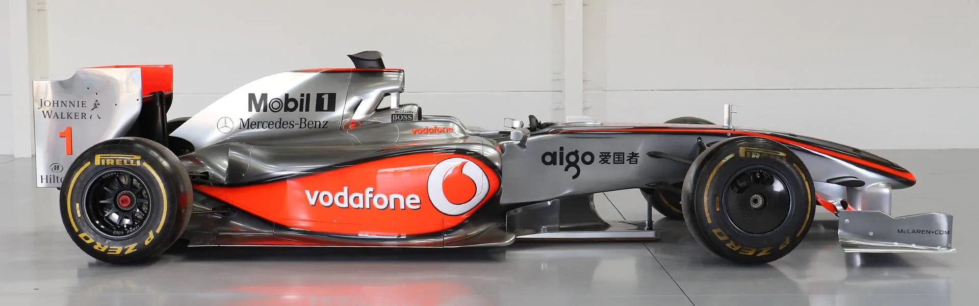 McLaren F1® 2009 MP4-24 Official Show Car | F1 Authentics