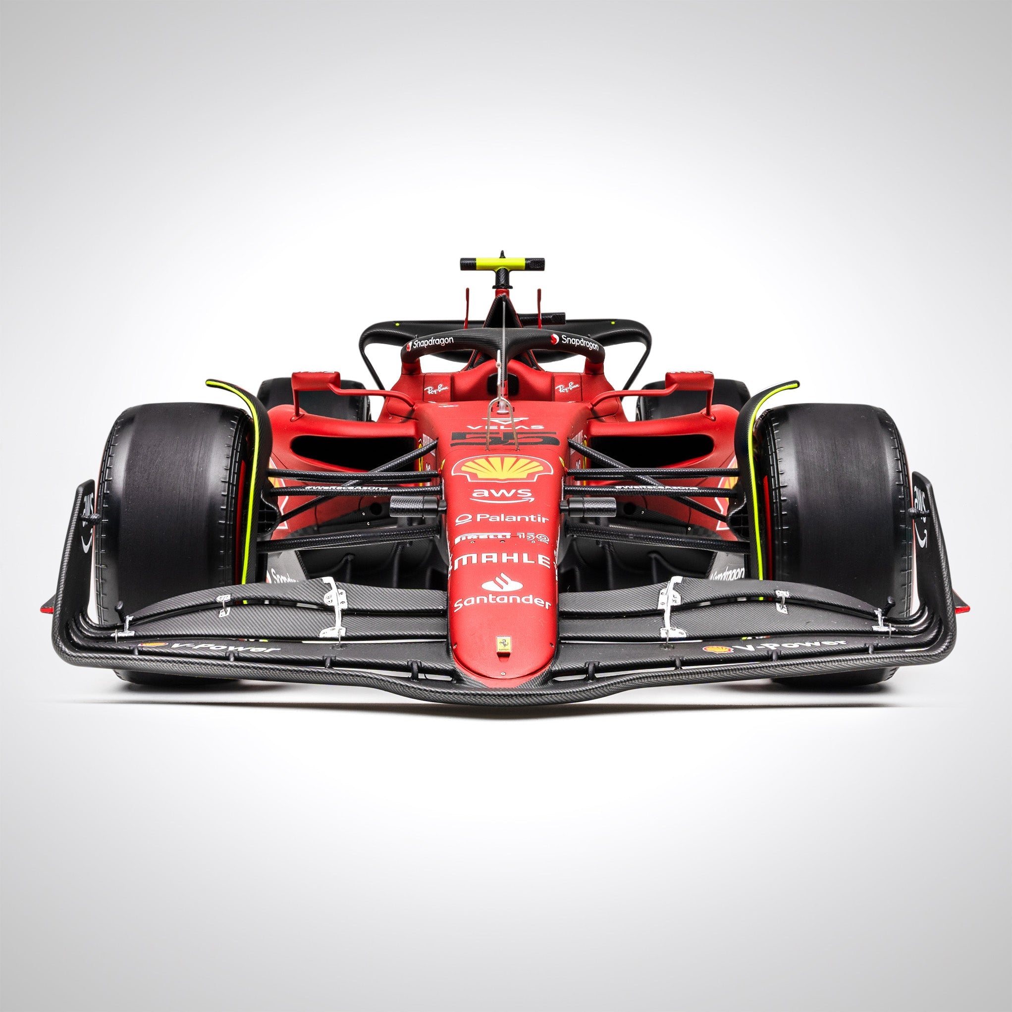 Carlos Sainz 2022 Scuderia Ferrari F1-75 1:8 Scale Model – Bahrain GP