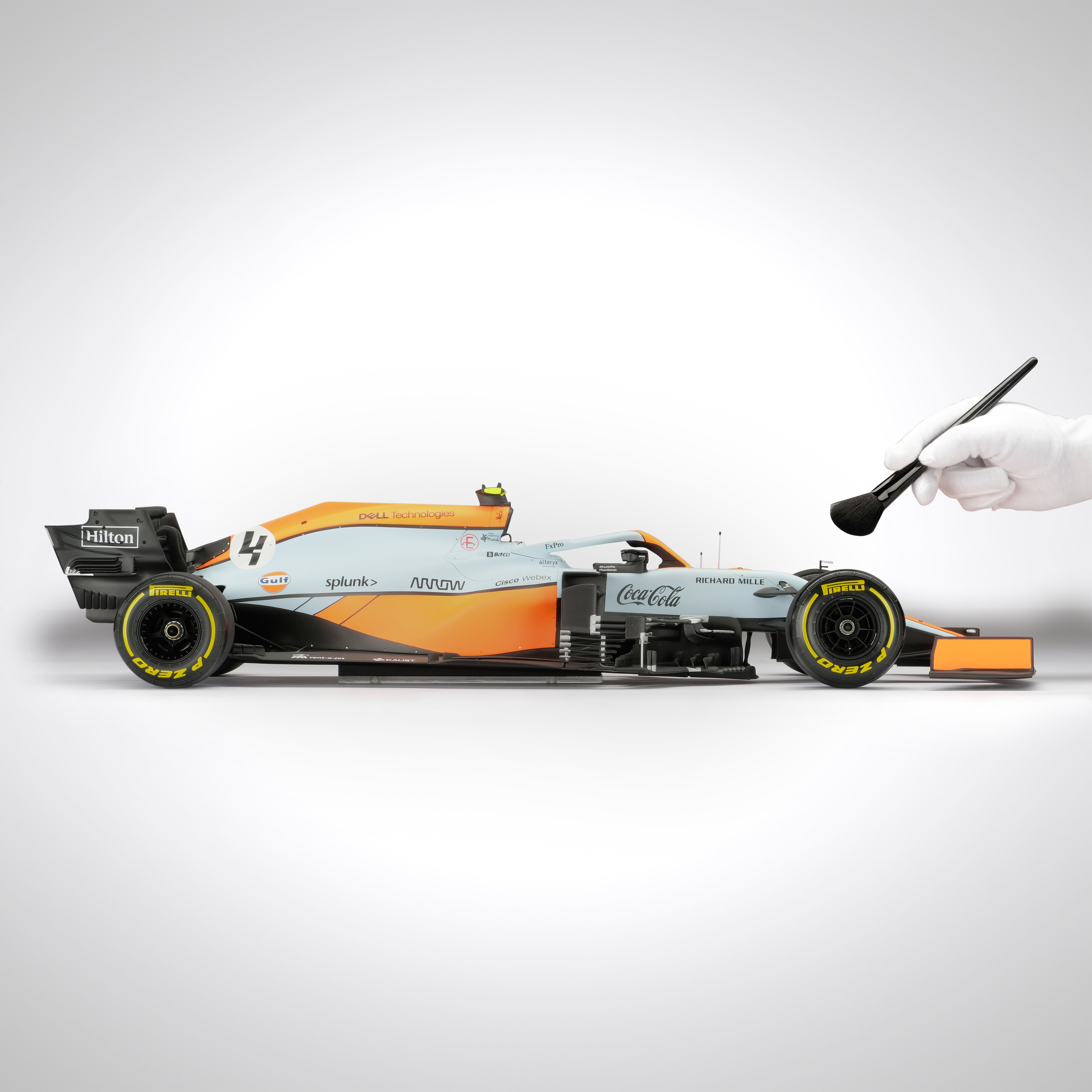 Lando Norris 2021 McLaren F1 Team MCL35M ‘Gulf’ 1:8 Scale Model – Monte Carlo