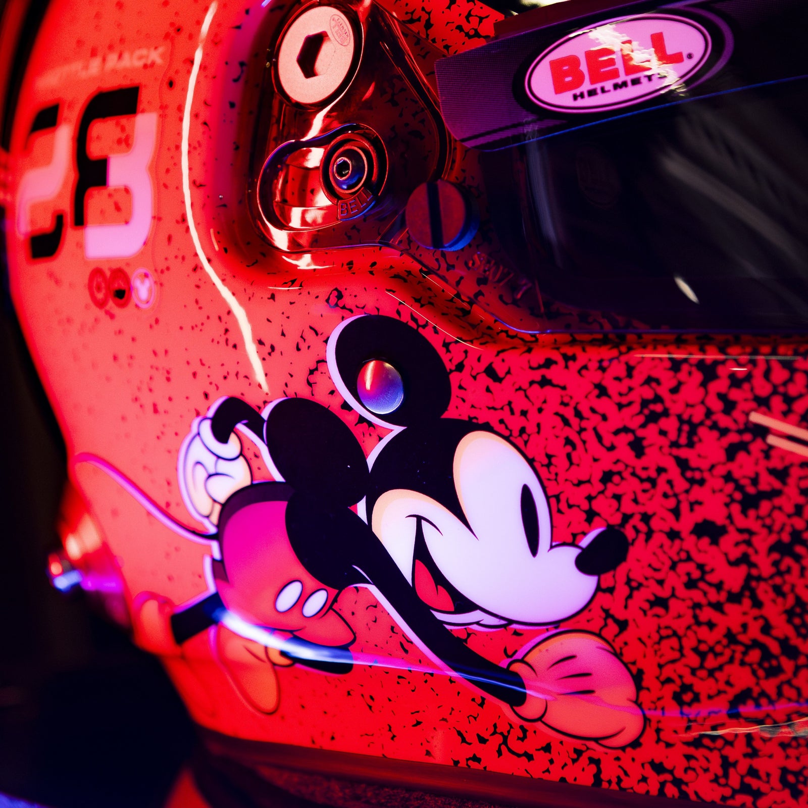 Disney x Formula 1® "Fuel the Magic” 2026 Helmet