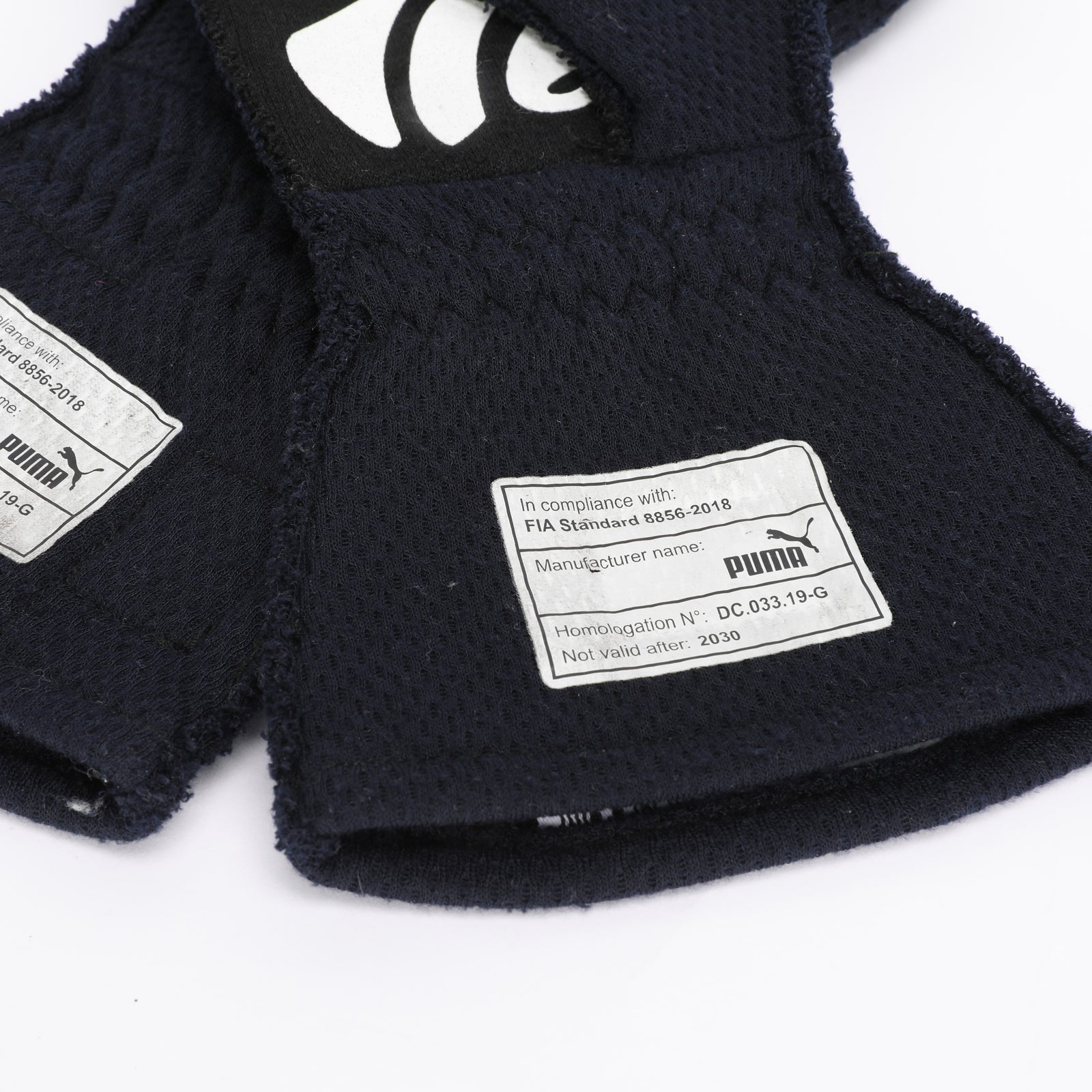 LOT 733 - Max Verstappen 2023 Red Bull Racing Gloves