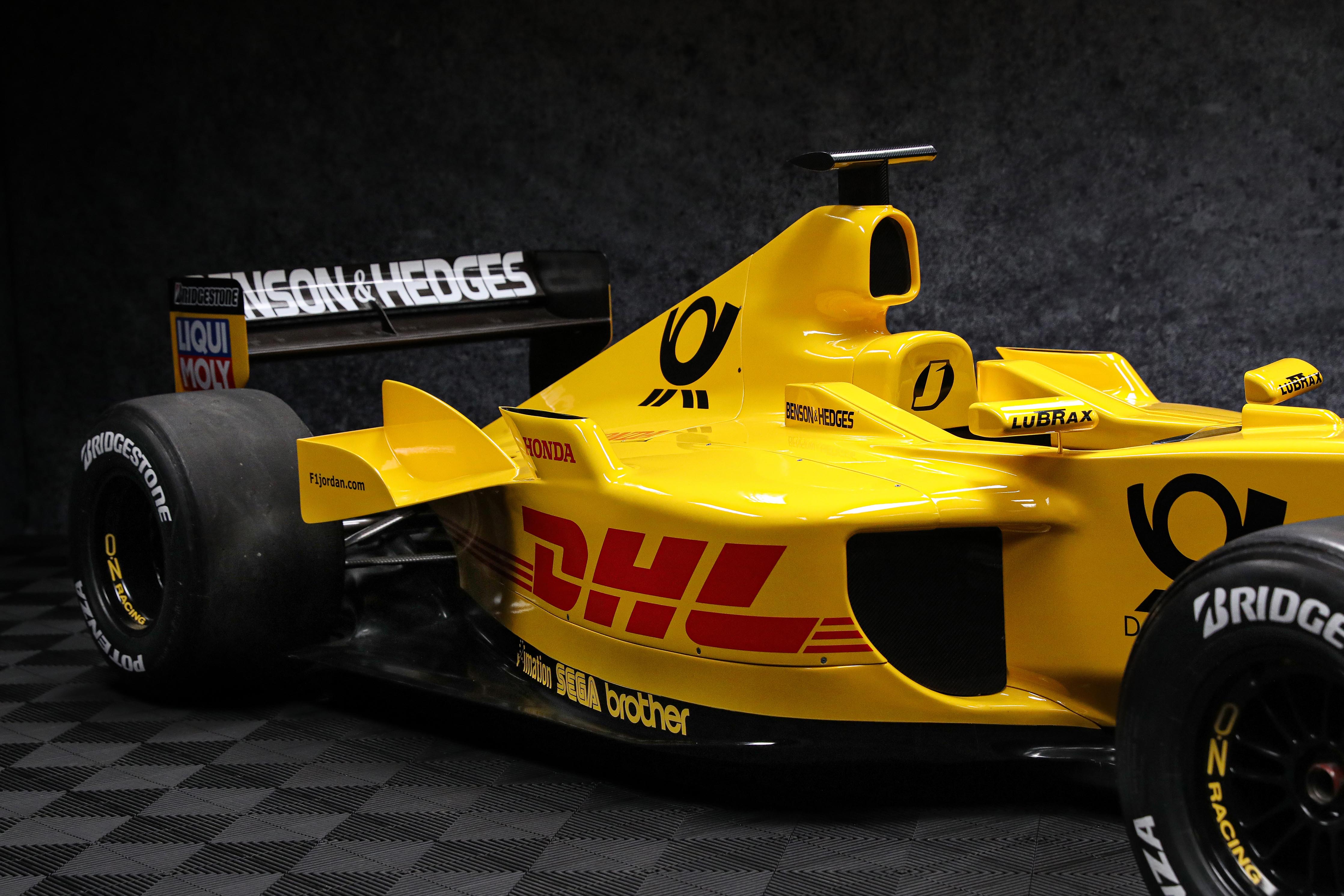 2002 Jordan EJ12-S Show Car – F1 Authentics