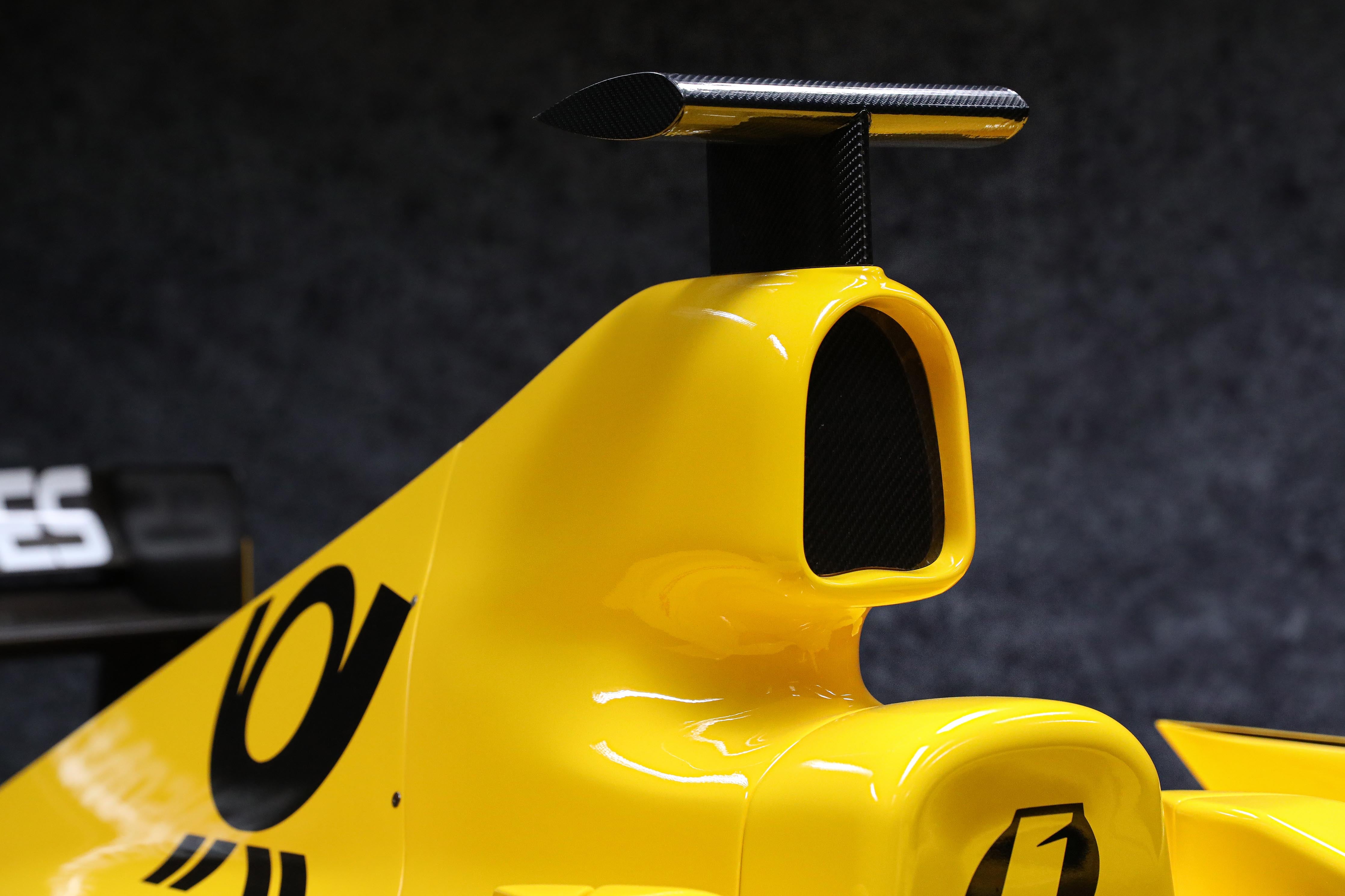2002 Jordan EJ12-S Show Car – F1 Authentics