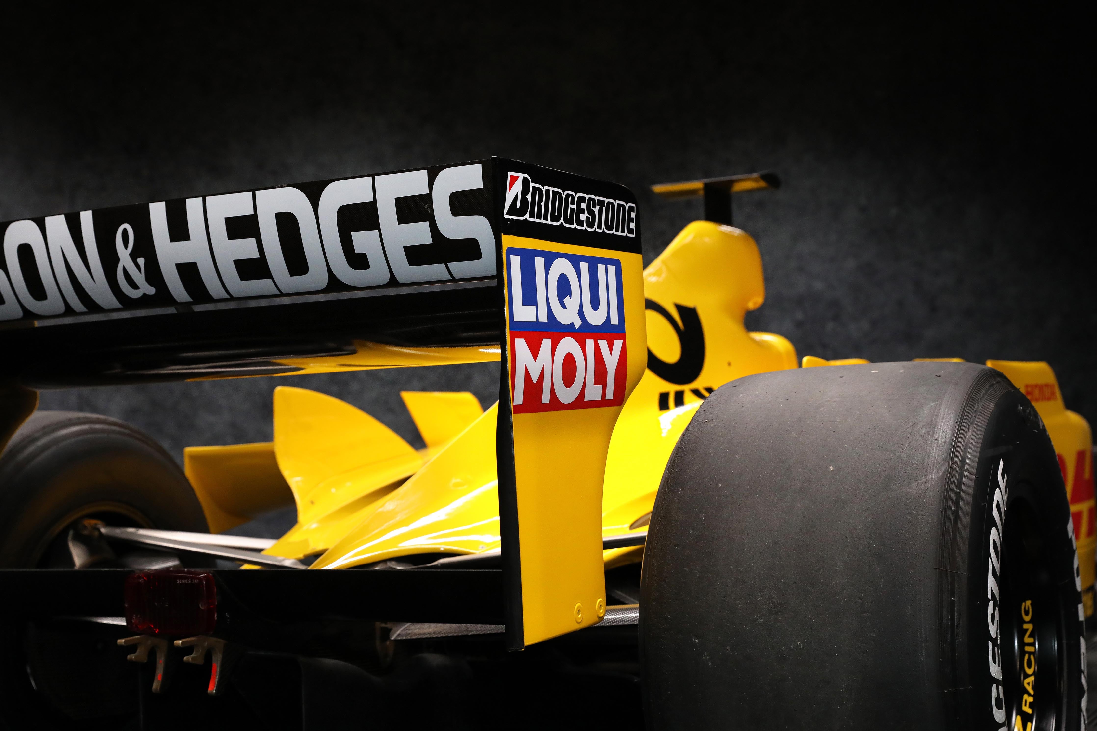 2002 Jordan EJ12-S Show Car – F1 Authentics