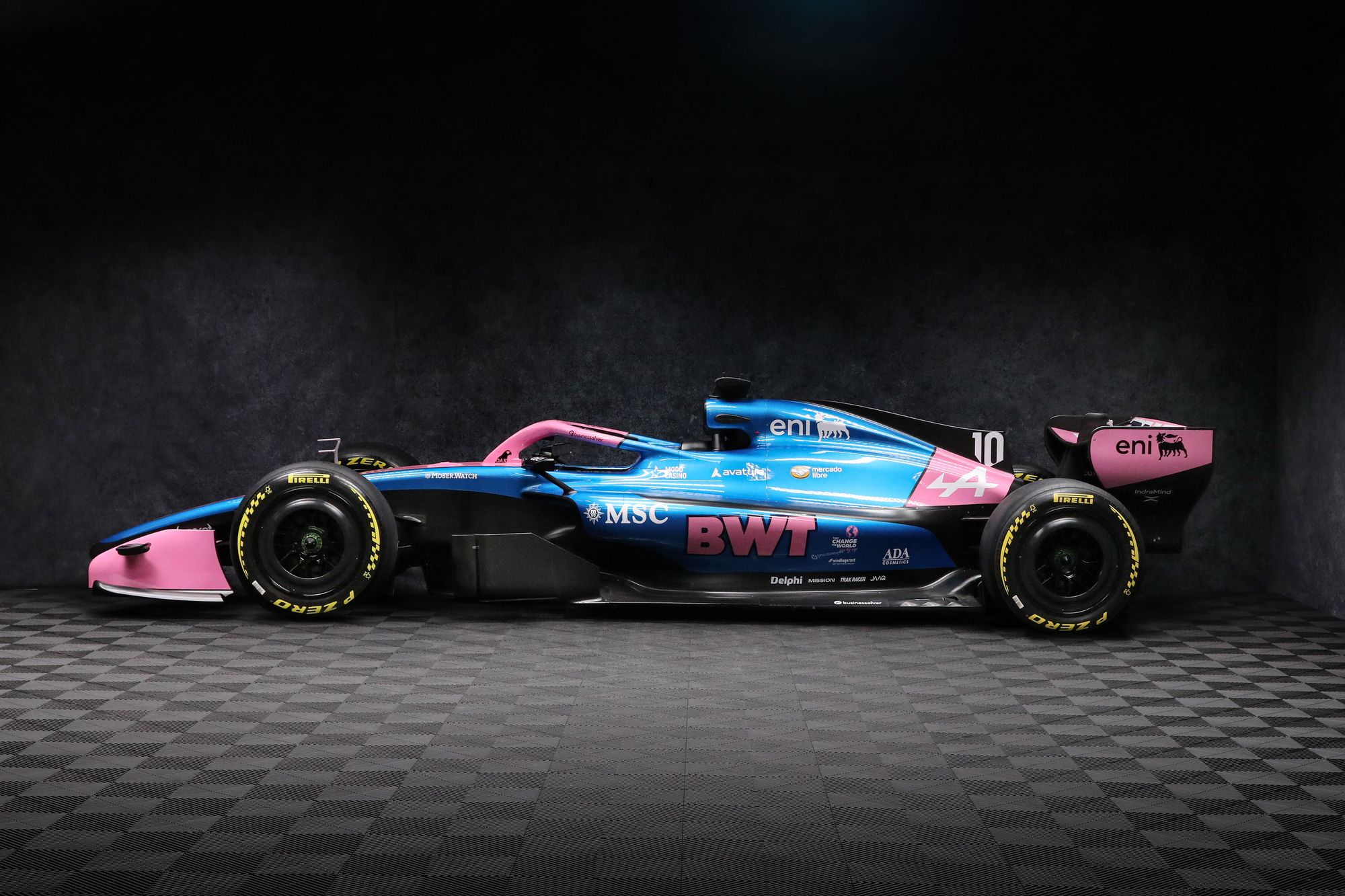 2026 Alpine A526 Show Car – F1 Authentics