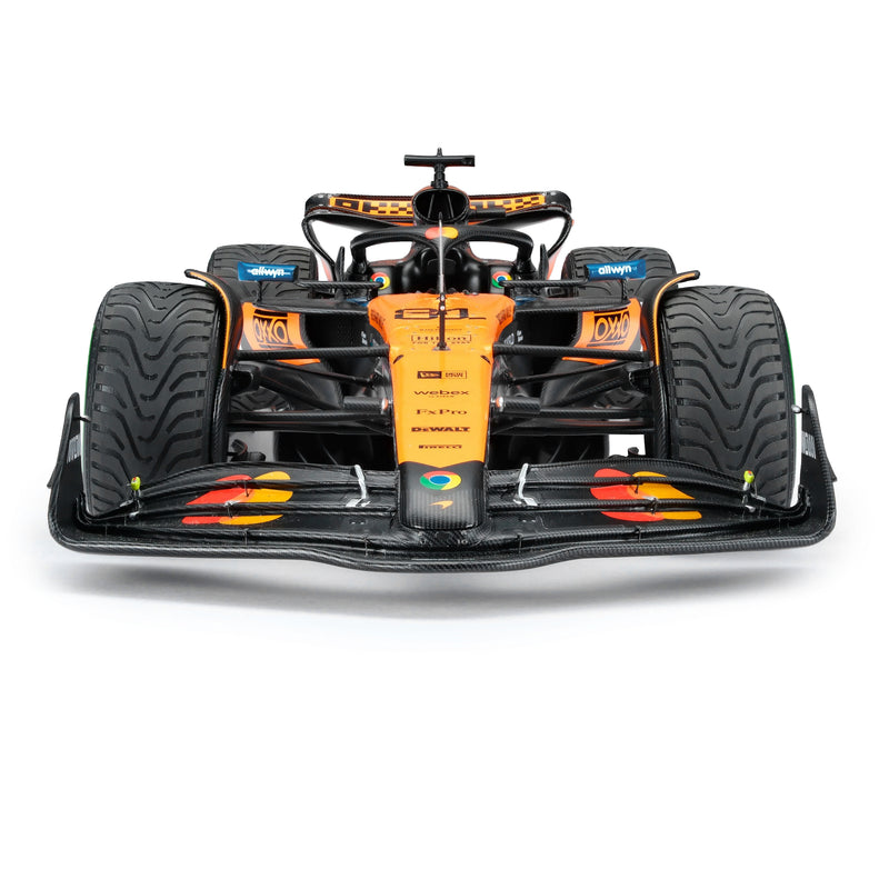 Oscar Piastri 2025 McLaren MCL39 1:18 Scale Model Australian GP Edition