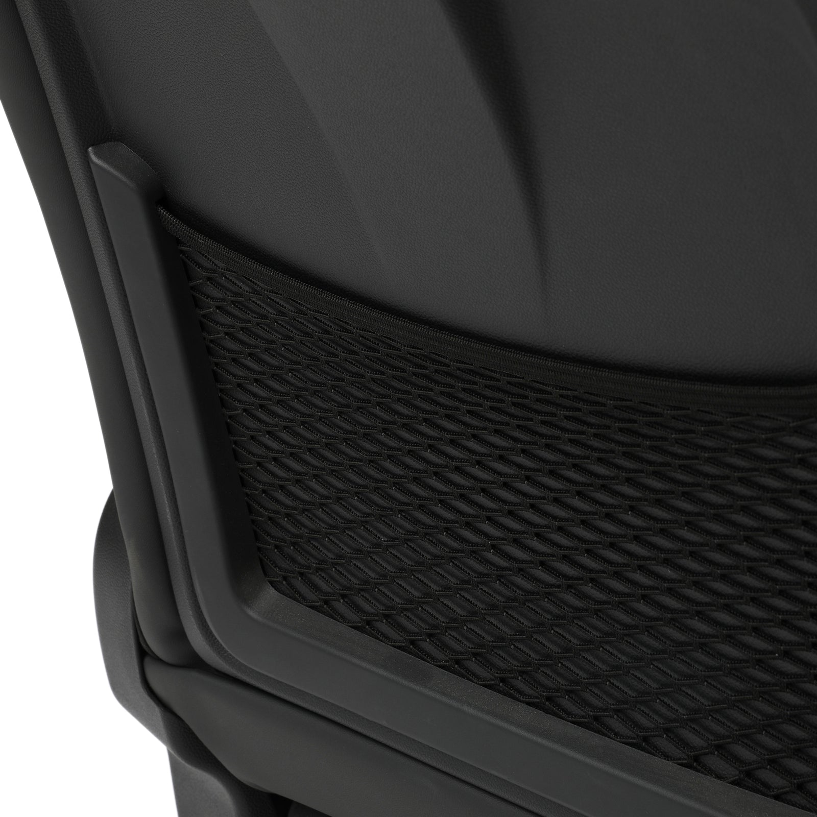 Season Launch LOT 077 - Alfa Romeo 2023 Pit Garage Drivers Chair