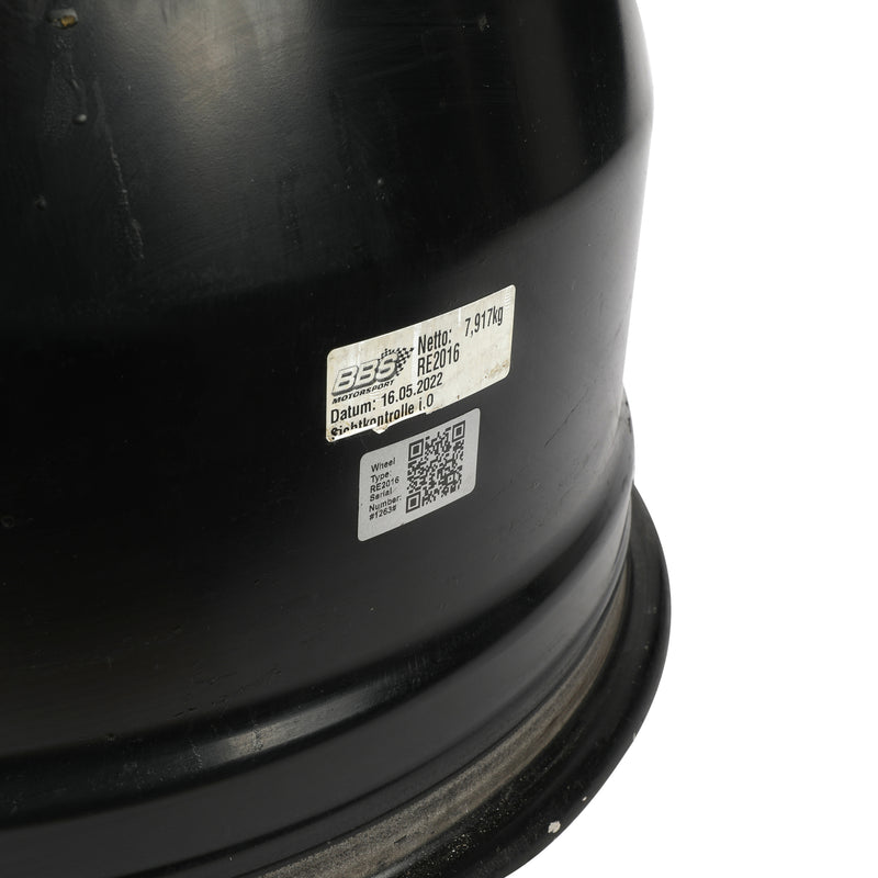 Alex Albon 2024 Williams F1 Team Front Wheel Rim Table - Abu Dhabi GP