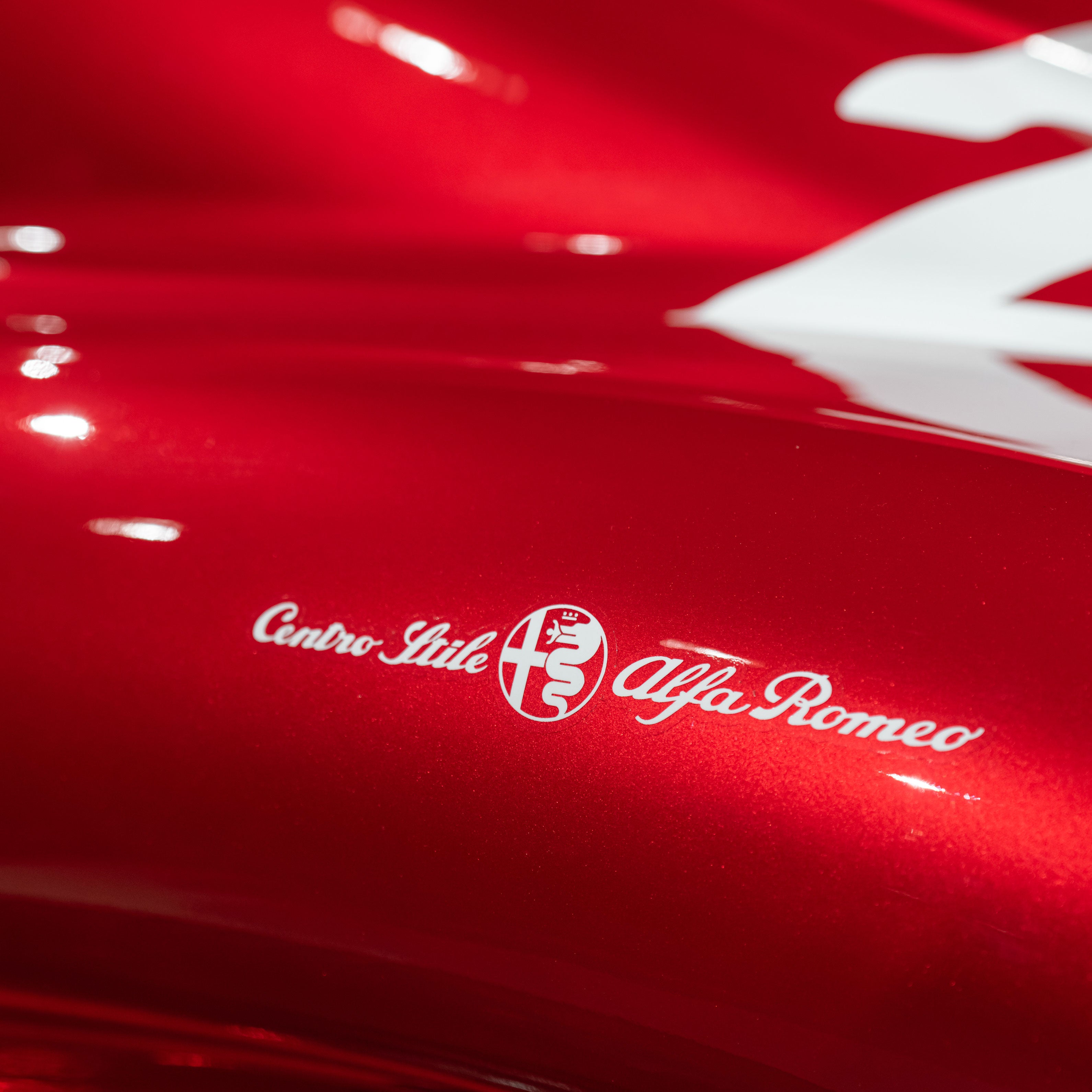 Nova equipa Alfa Romeo F1 e C43 apresentadas