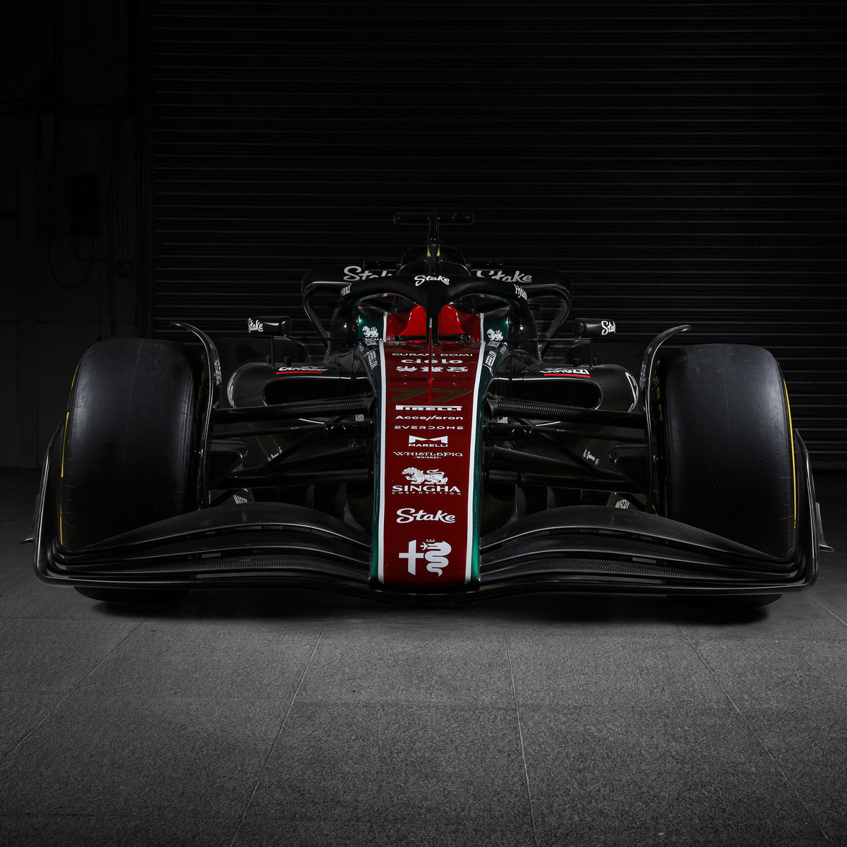 Alfa Romeo C43 2023 Italian Grand Prix Special Edition Formula 1 show car, full-size display vehicle for collectors and exhibitions