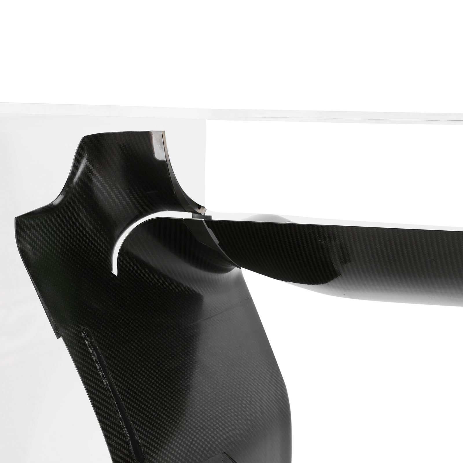 LOT 034 - Aston Martin Aramco F1® Team 2022 Rear Wing Table