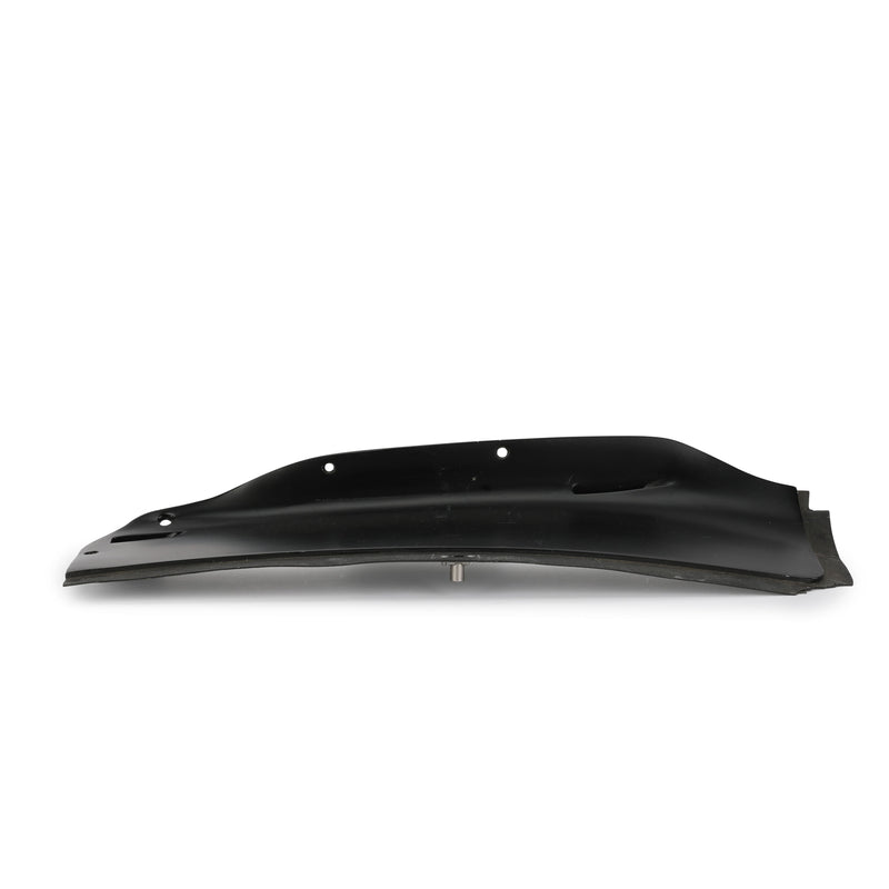 LOT 047 - Renault F1 RH Infill Panel No Livery