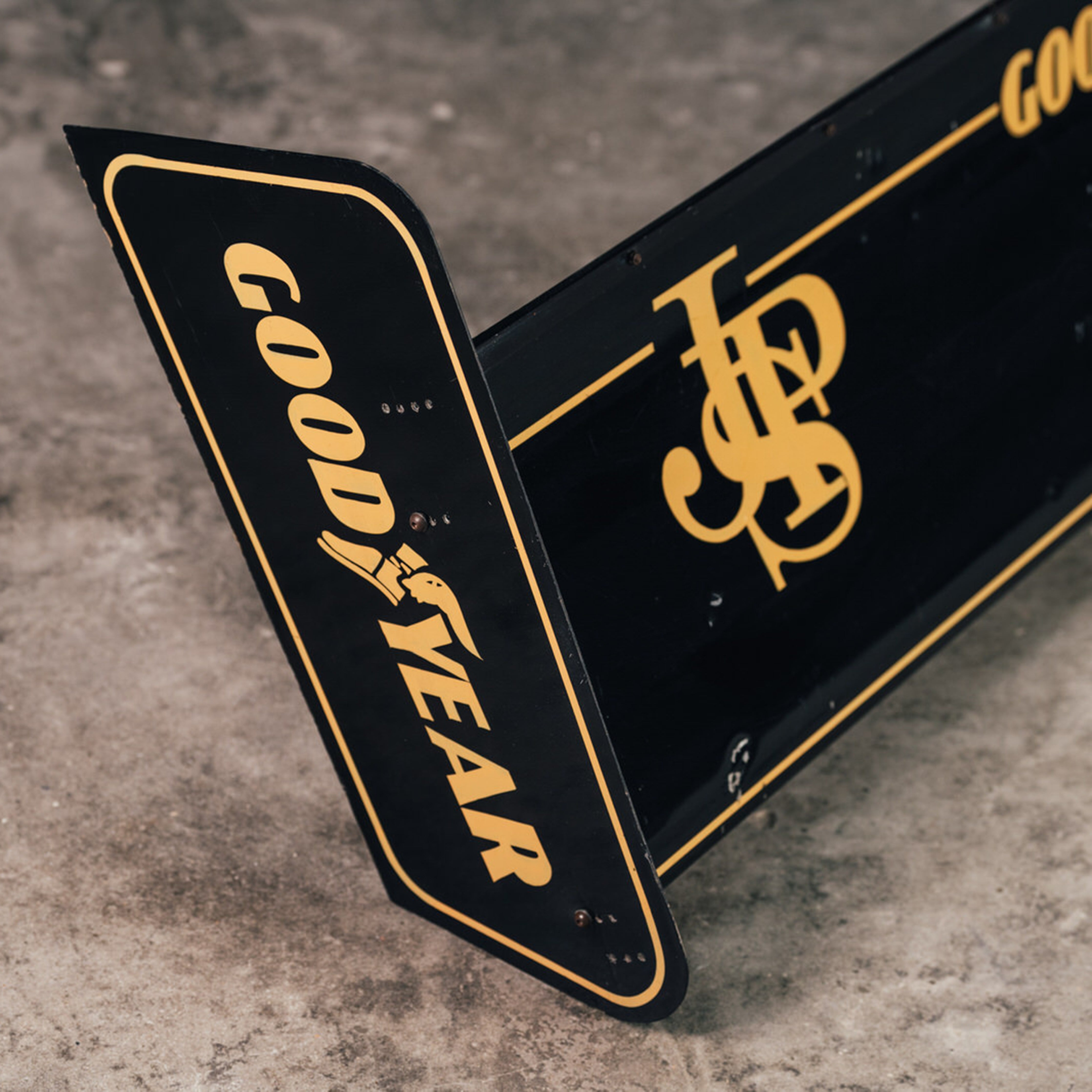 Lotus Team Race Used Front Wing – 1981 Formula One Season