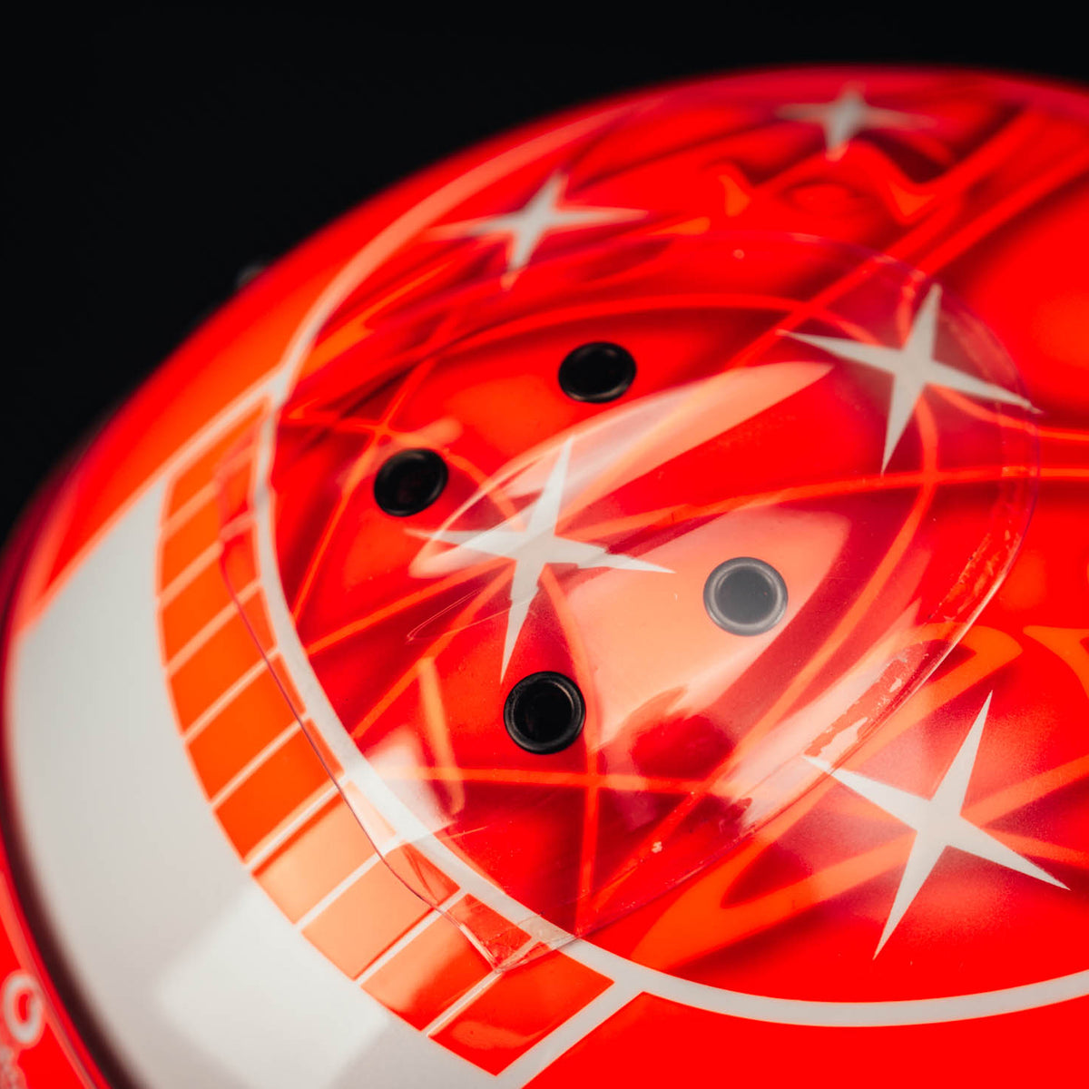 The Austin Auction LOT 028 - Michael Schumacher Signed 2006 Ferrari-Design Replica Helmet – Limited Edition 017/150