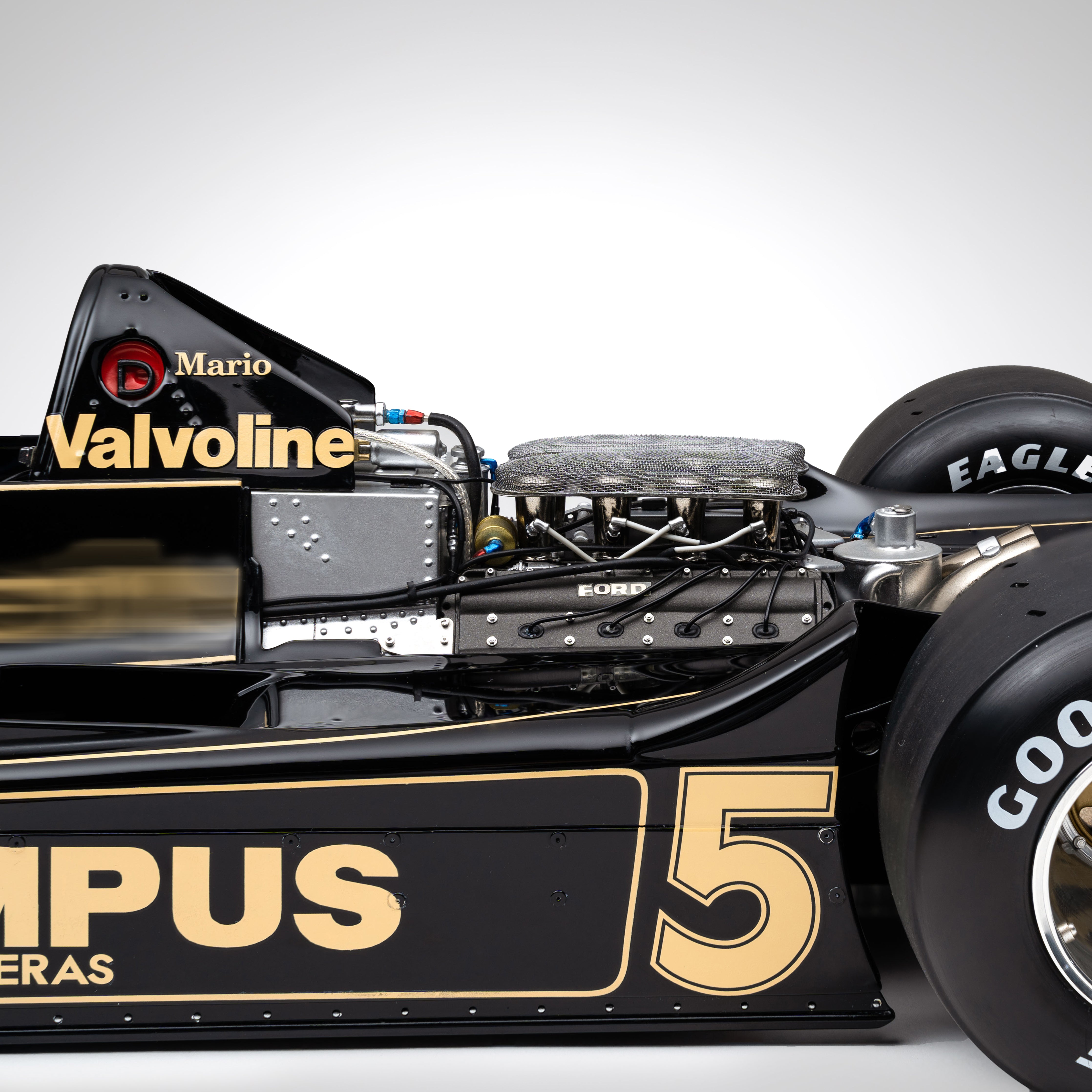 Mario Andretti 1978 Lotus F1 Team Lotus 79 1:8 Scale Model – Dutch GP