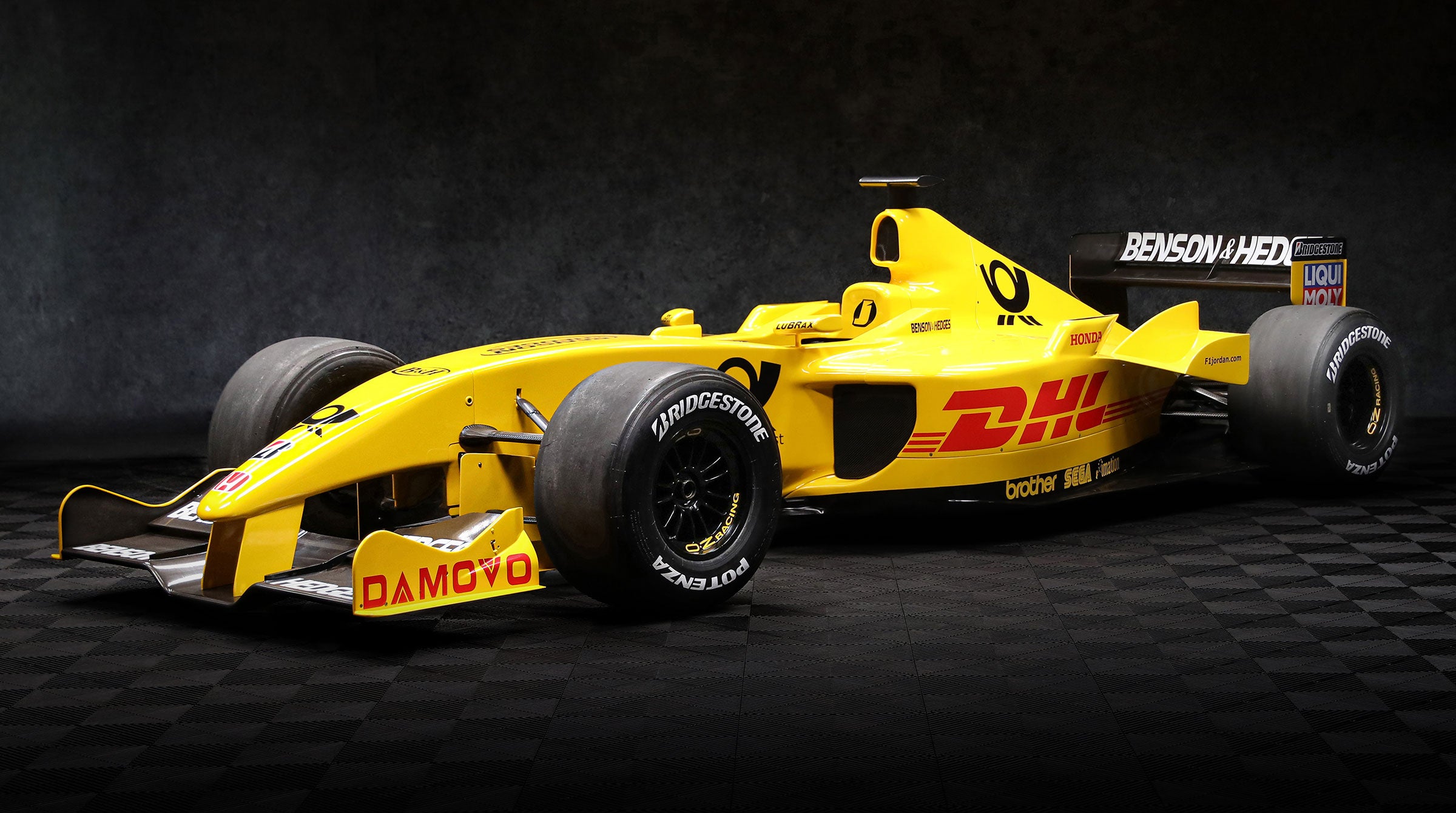 F1® Race Show Cars Collection | F1 Authentics