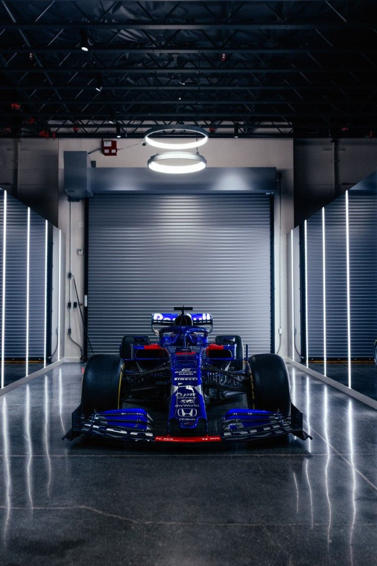 2019 Toro Rosso STR14-04 - F1® P2 Finishing Rolling Chassis