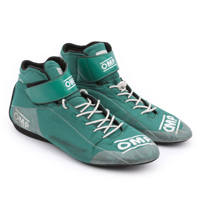 LOT 071 - Fernando Alonso Un-Signed 2024 Season Aston Martin Aramco Formula One Team Grand Prix Used Boots