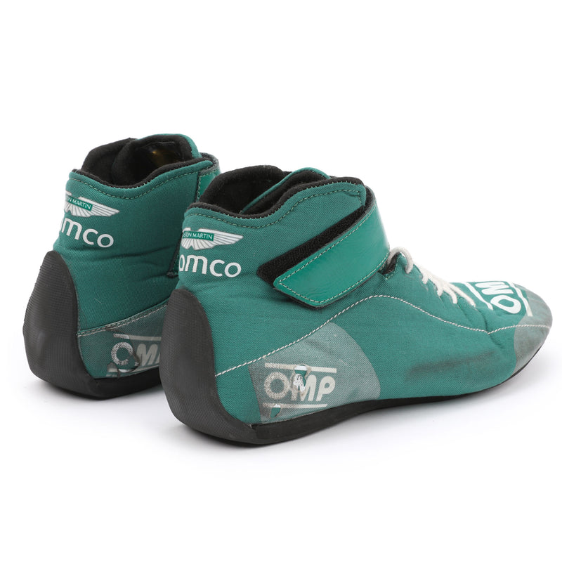 LOT 071 - Fernando Alonso Un-Signed 2024 Season Aston Martin Aramco Formula One Team Grand Prix Used Boots