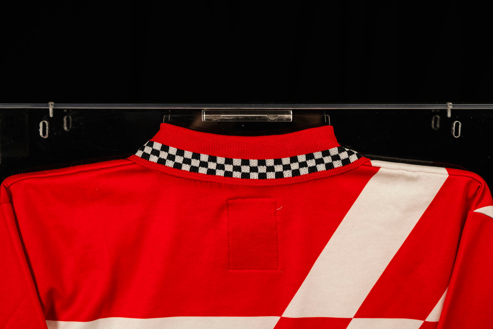 The Miami Auction LOT 002- Ayrton Senna 1992 Nazionale Piloti Shirt - Signed Framed