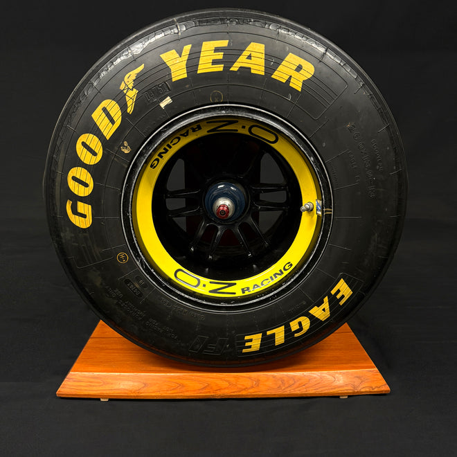 LOT 516 - 20 Driver Signature Goodyear Tyre – Williams FW19 Championship Edition