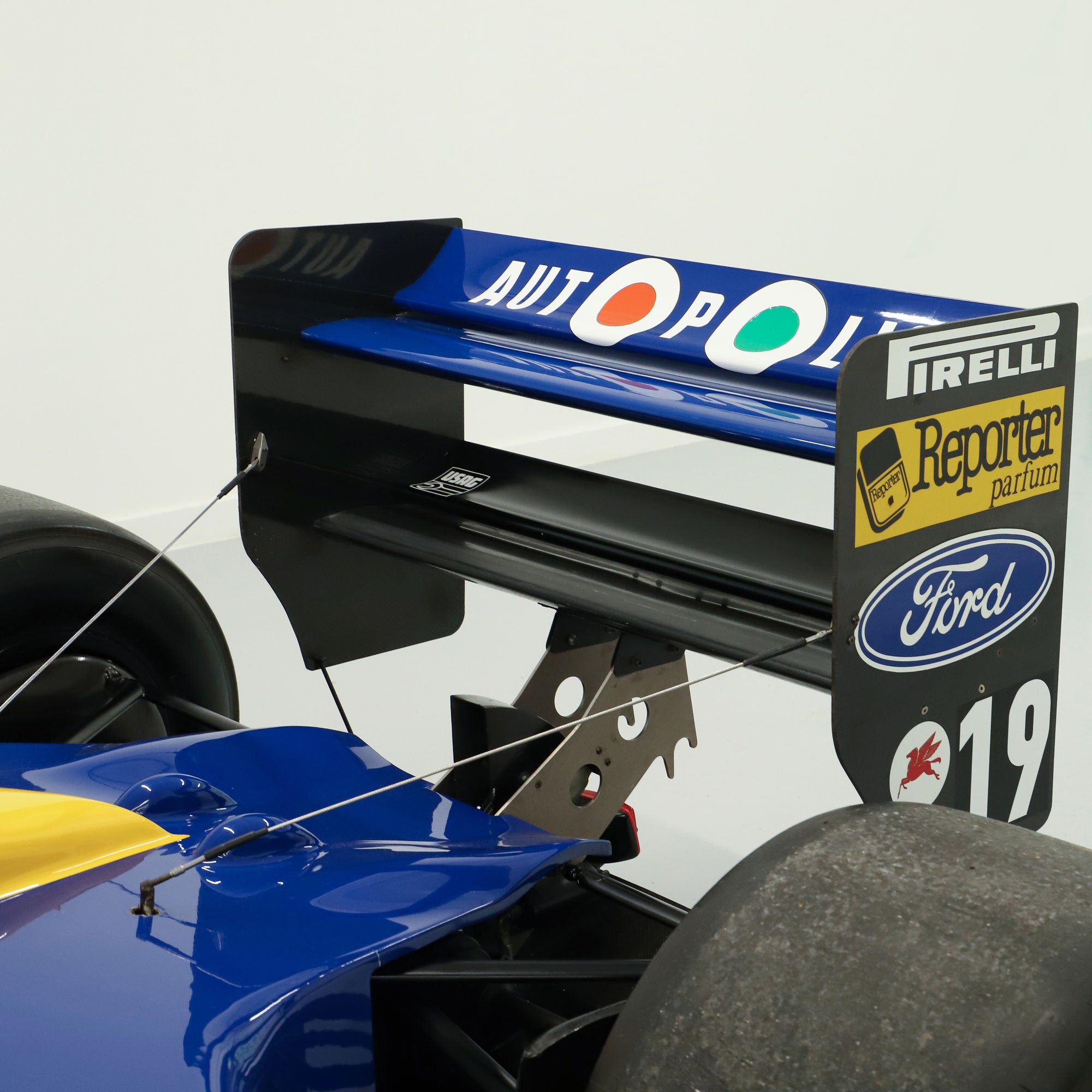 Official Benetton B190B 1991 Formula 1® Show Car