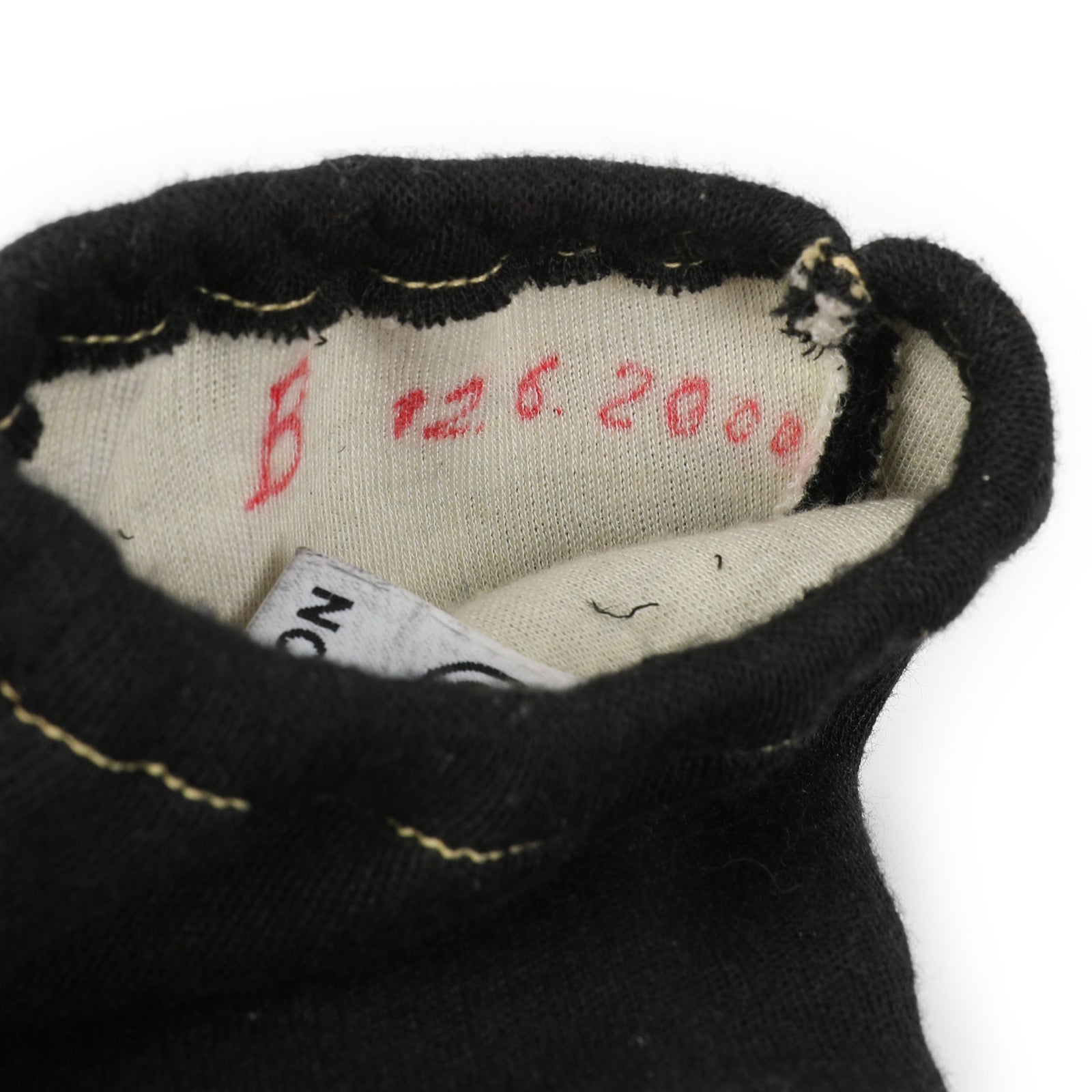 LOT 711 - Johnny Herbert 2000 Signed Jaguar Racing Grand Prix Used Gloves