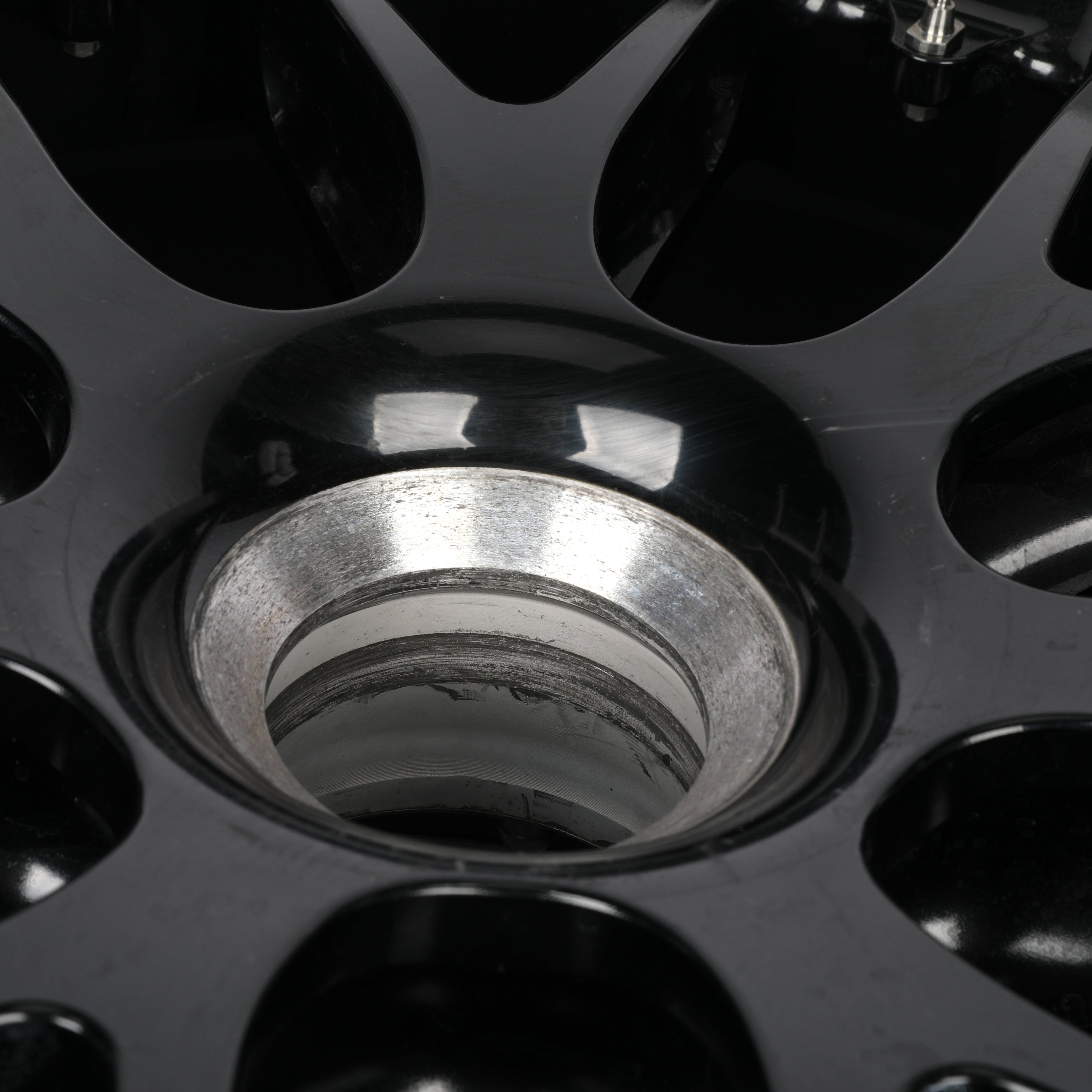 Lando Norris 2024 McLaren Front Wheel Rim Table - Miami GP – F1