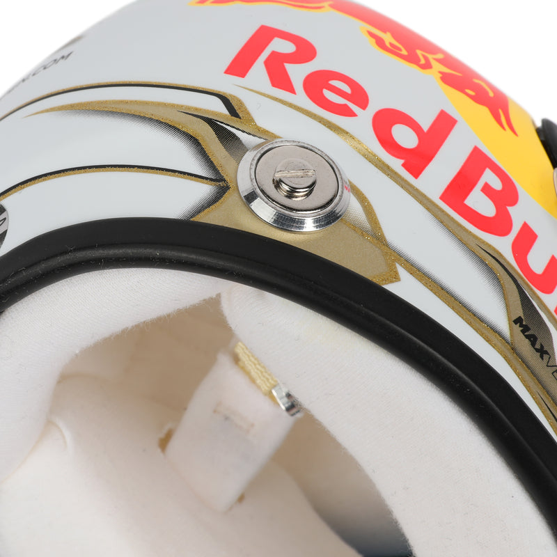 LOT 073 - Max Verstappen 2022 Signed 1.2 Scale Helmet