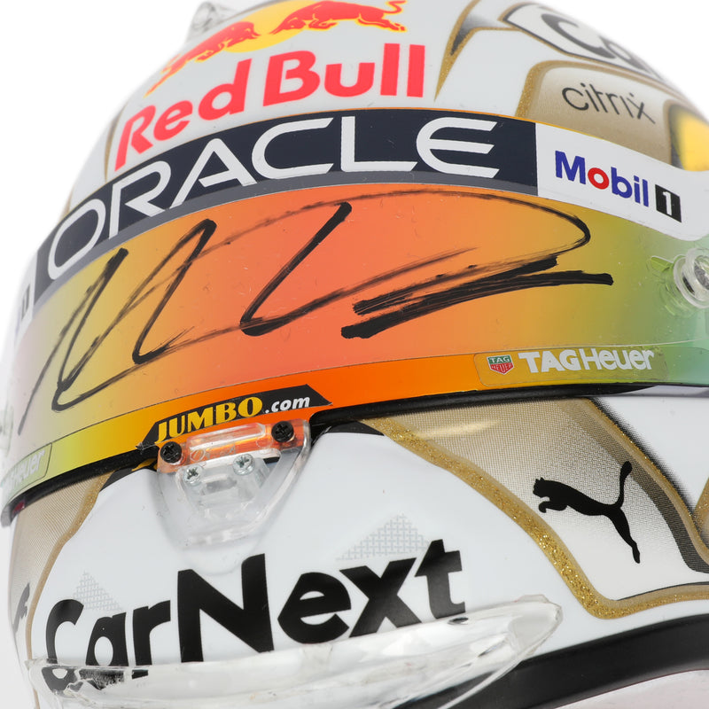 LOT 073 - Max Verstappen 2022 Signed 1.2 Scale Helmet