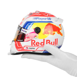 LOT 085 - Max Verstappen 2023 Signed 1.2 Scale Mini Helmet