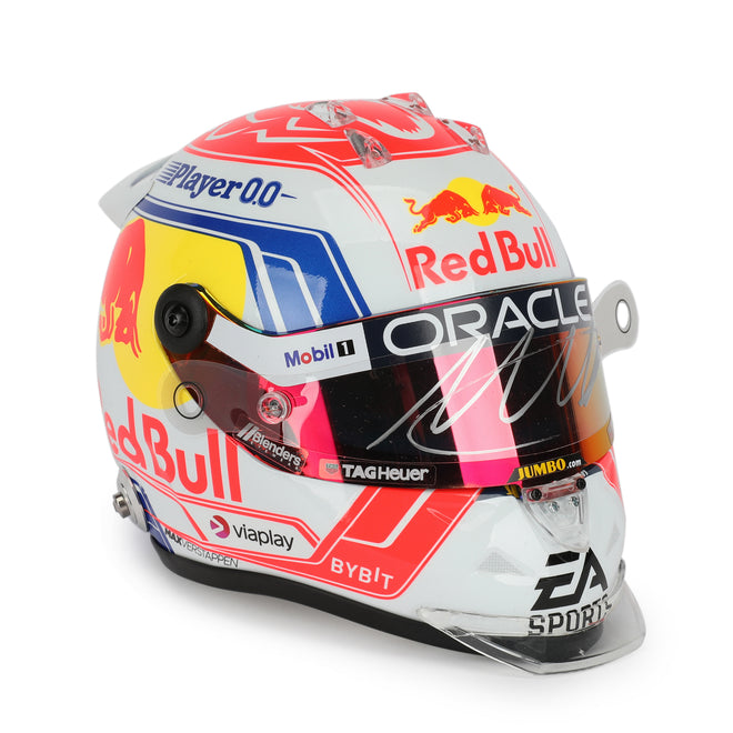 LOT 085 - Max Verstappen 2023 Signed 1.2 Scale Mini Helmet