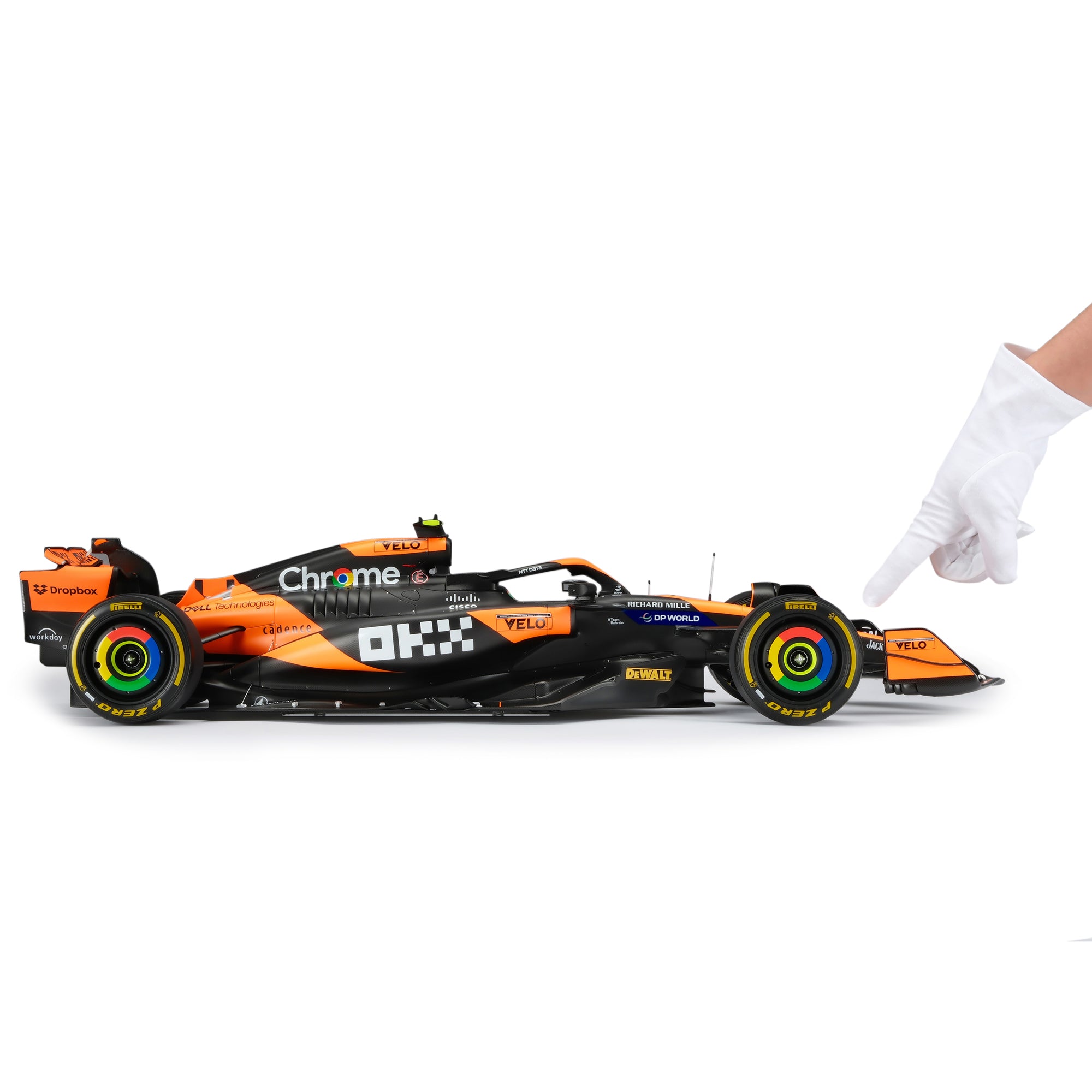 Limited Edition Lando Norris 2024 McLaren MCL38 1 8 Scale Model – Miami GP Amalgam Collection