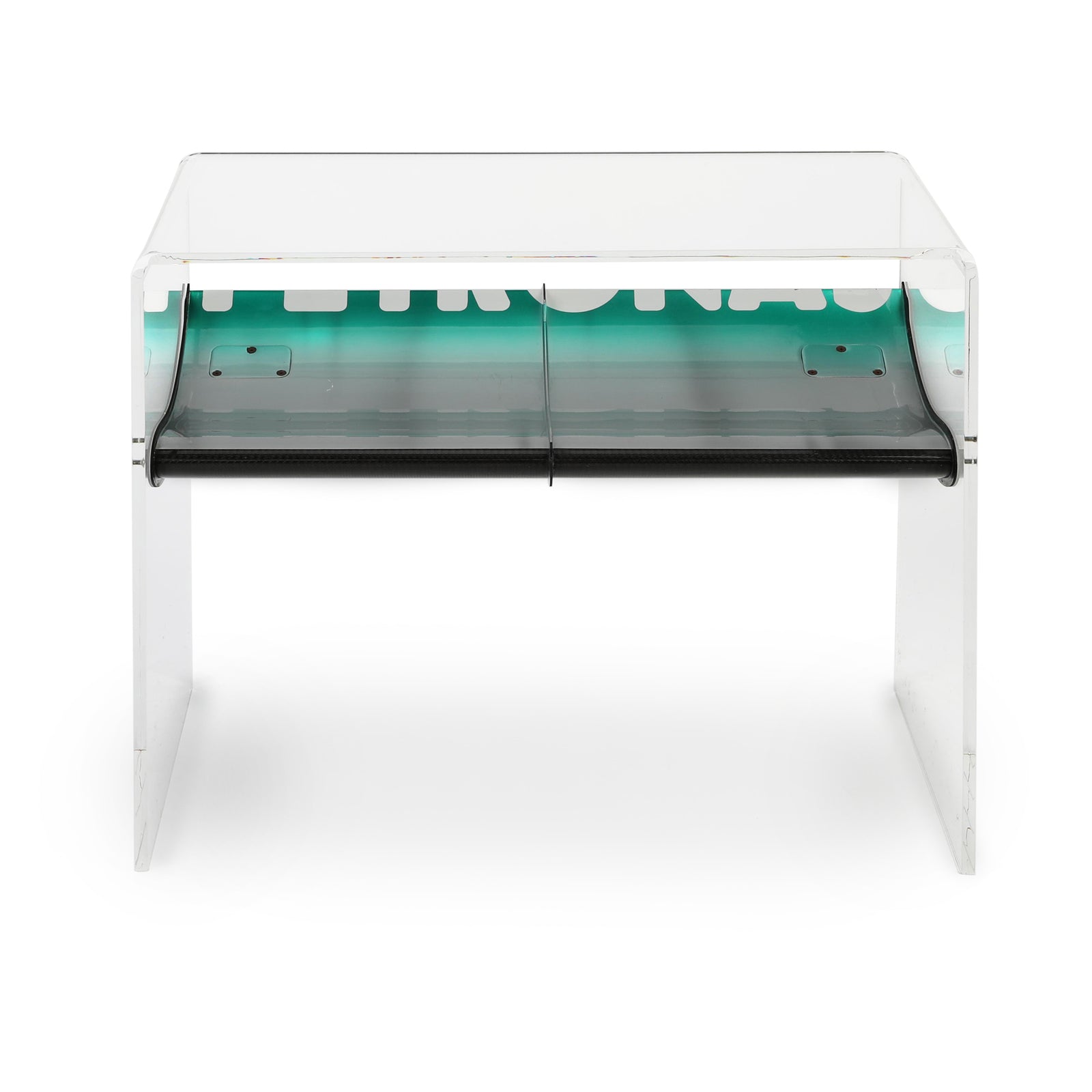 LOT 018 - Mercedes-AMG PETRONAS F1® Team 2011 Rear Wing Table