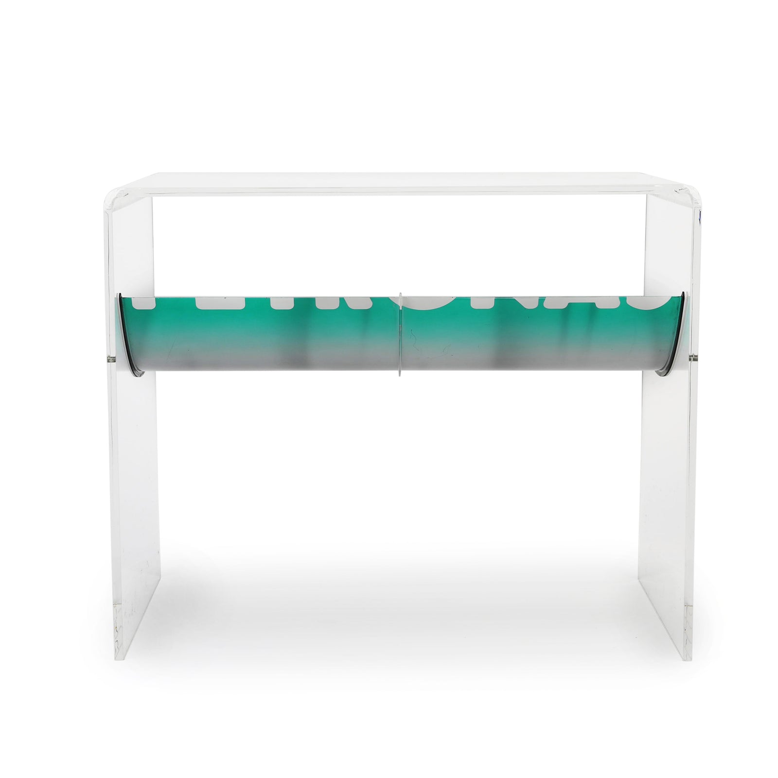 LOT 018 - Mercedes-AMG PETRONAS F1® Team 2011 Rear Wing Table