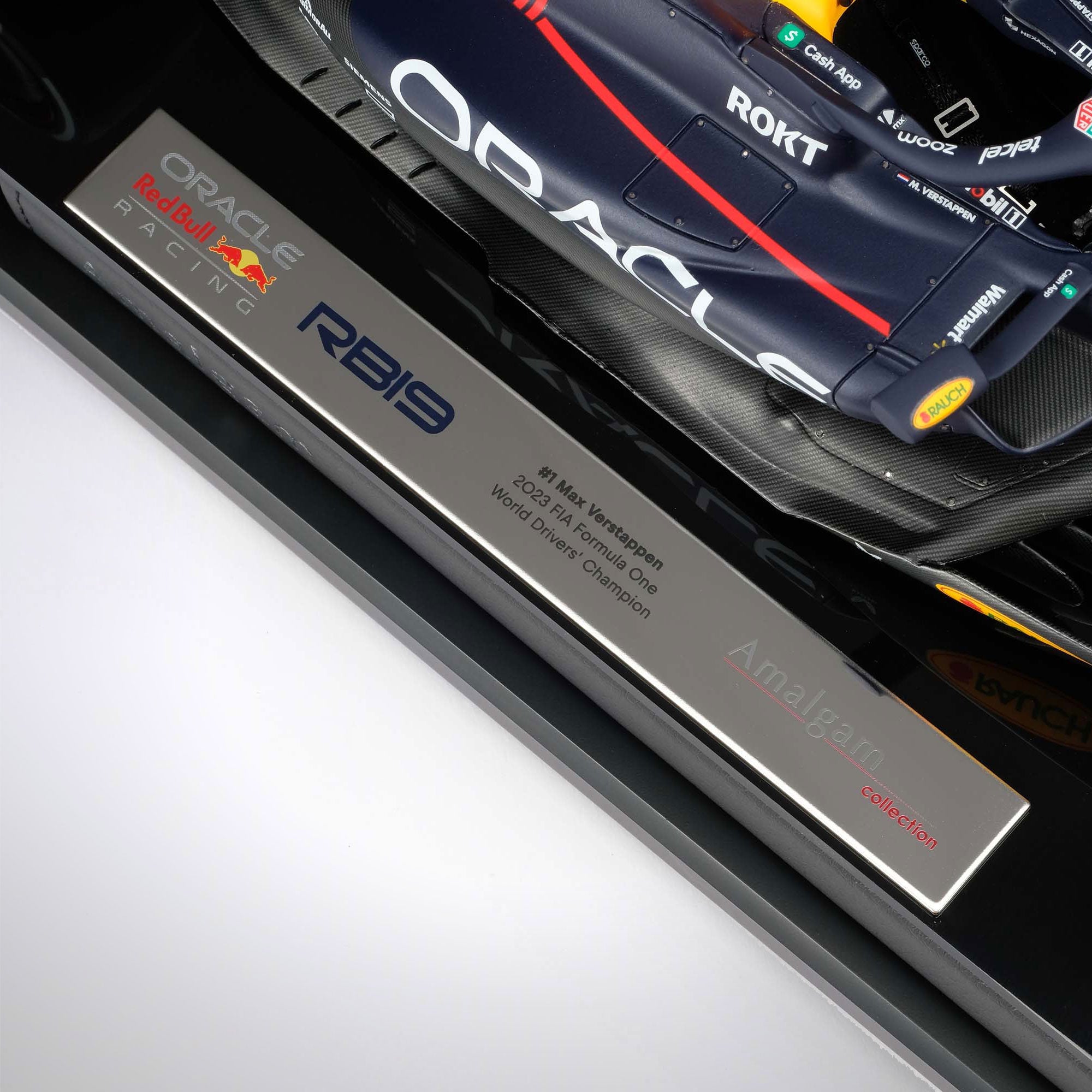 Max Verstappen 2023 RB19 1:18 Scale Model
