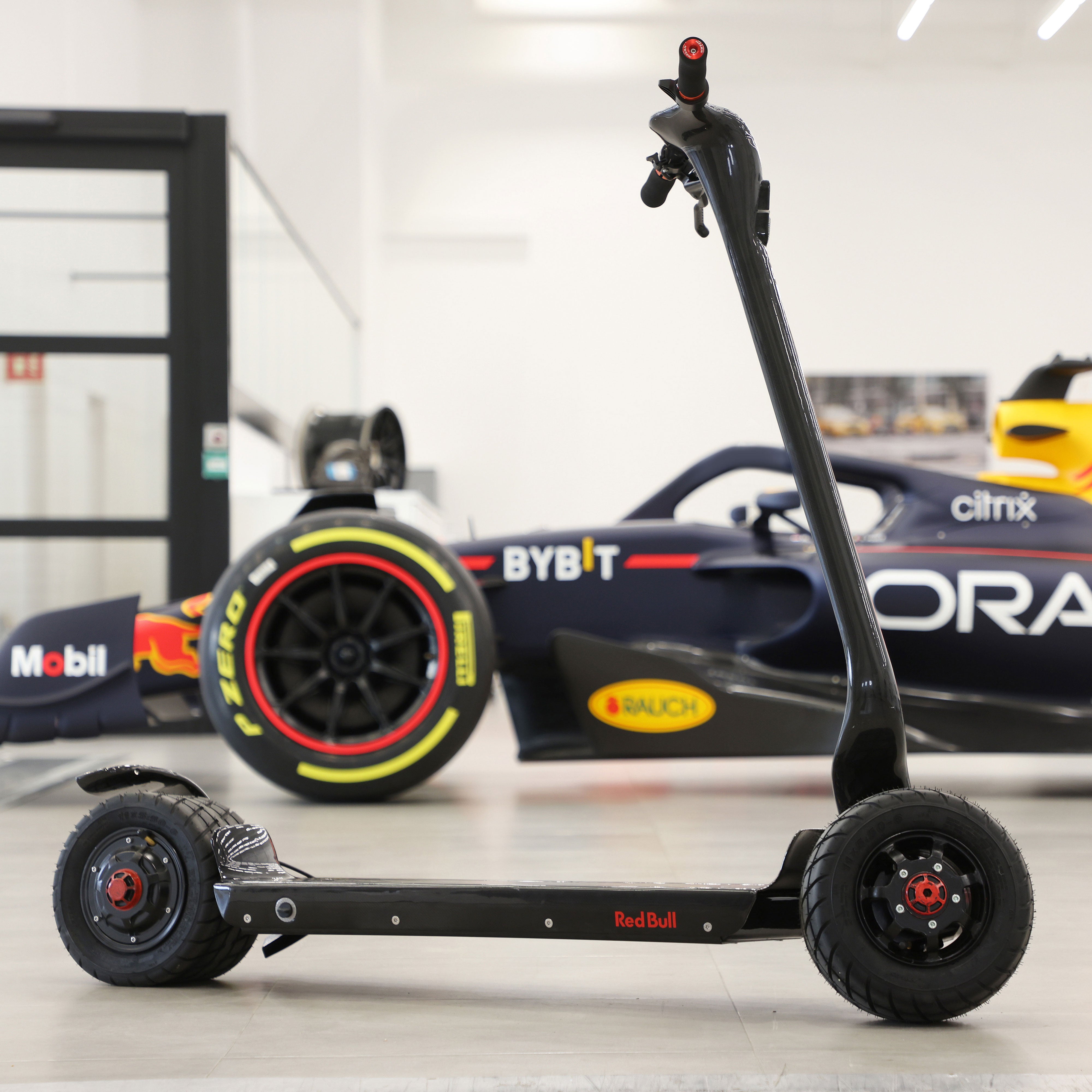 RBS#01 Signed Carbon Edition eScooter