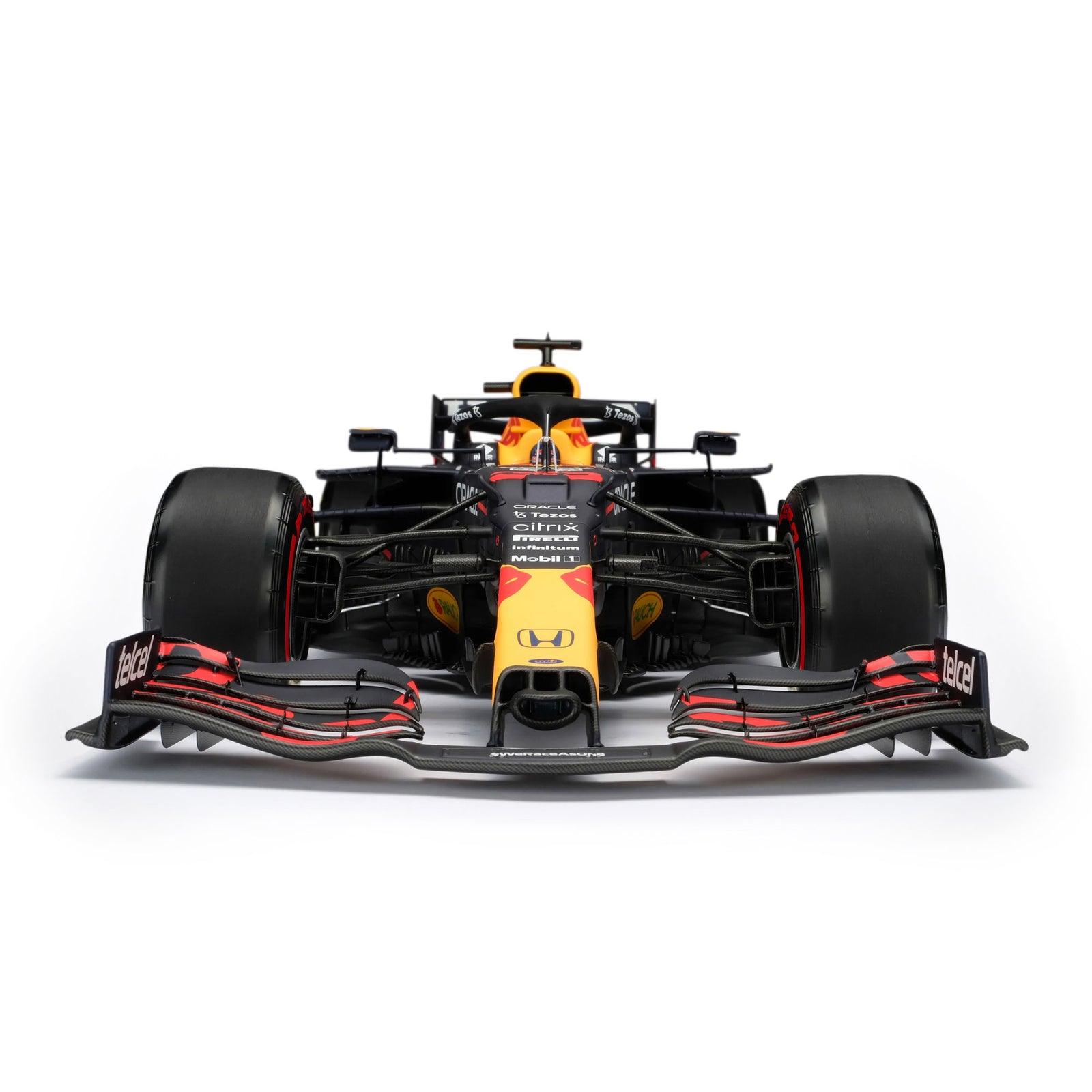 Auction LOT 061 - Max Verstappen 2021 Oracle Red Bull Racing RB16B 1:8 Scale Model – Abu Dhabi GP