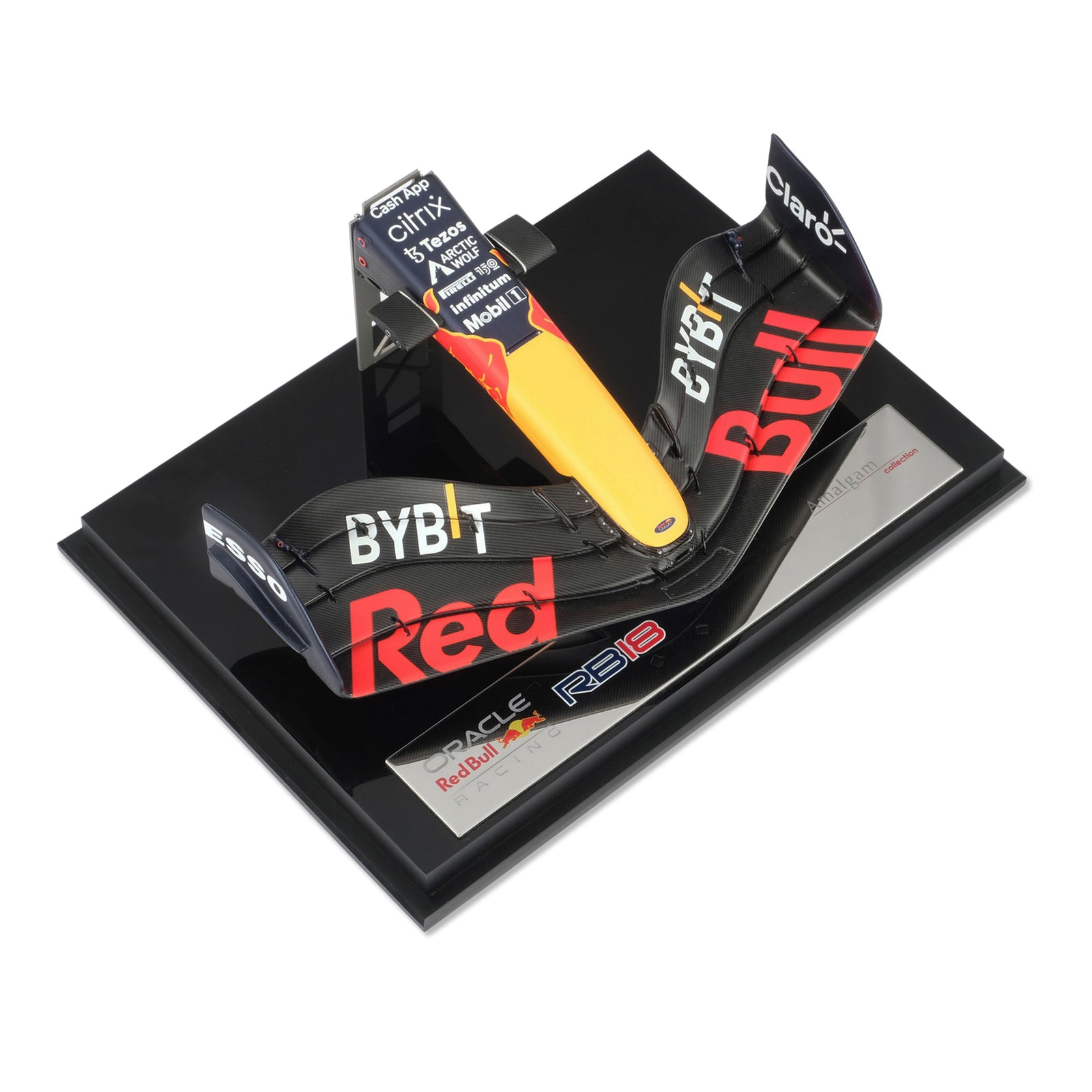 EARLY LOT 038 - Oracle Red Bull Racing 2022 RB18 1:12 Scale Model Nosecone