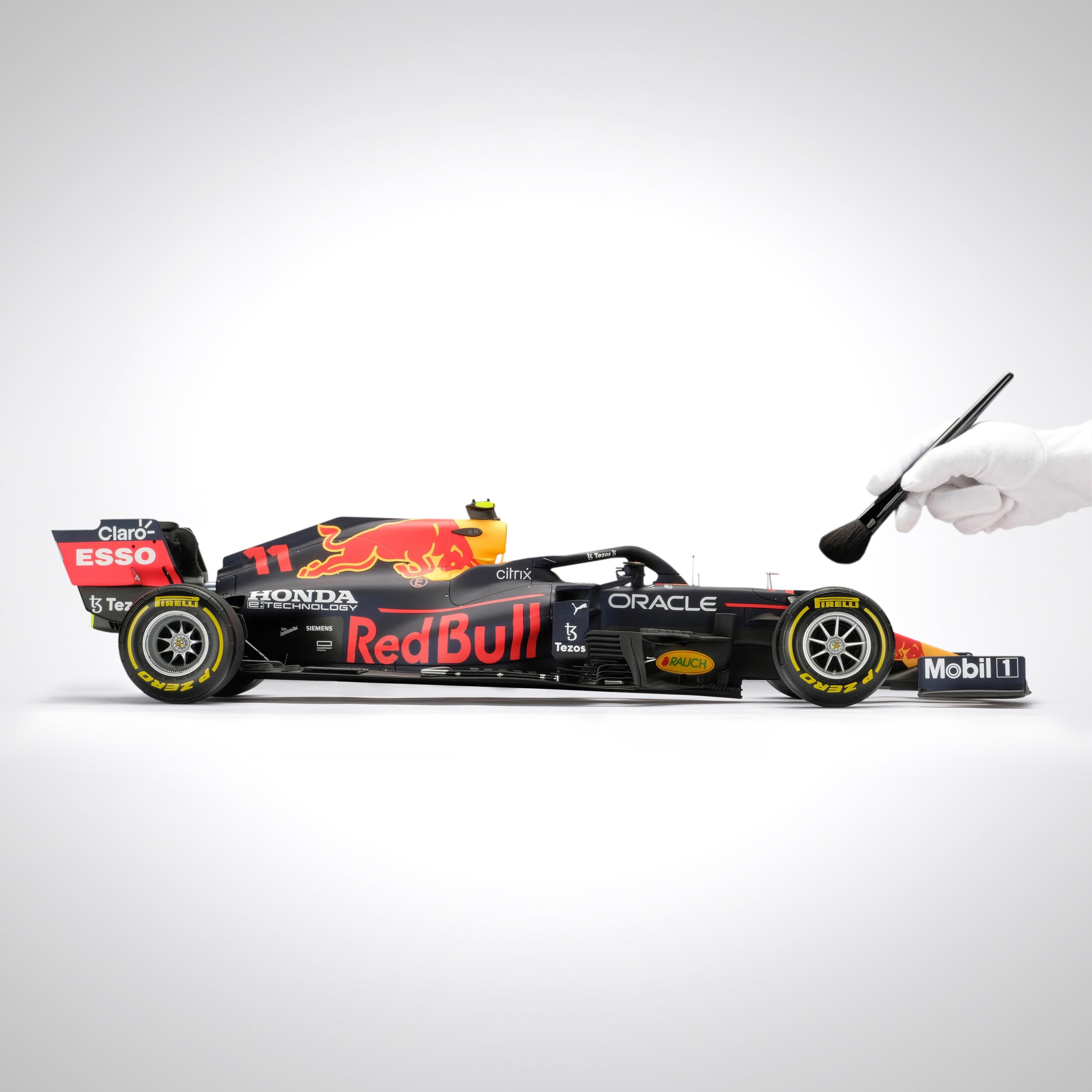 Official F1® Models | Formula 1® Scale Models | F1 Authentics