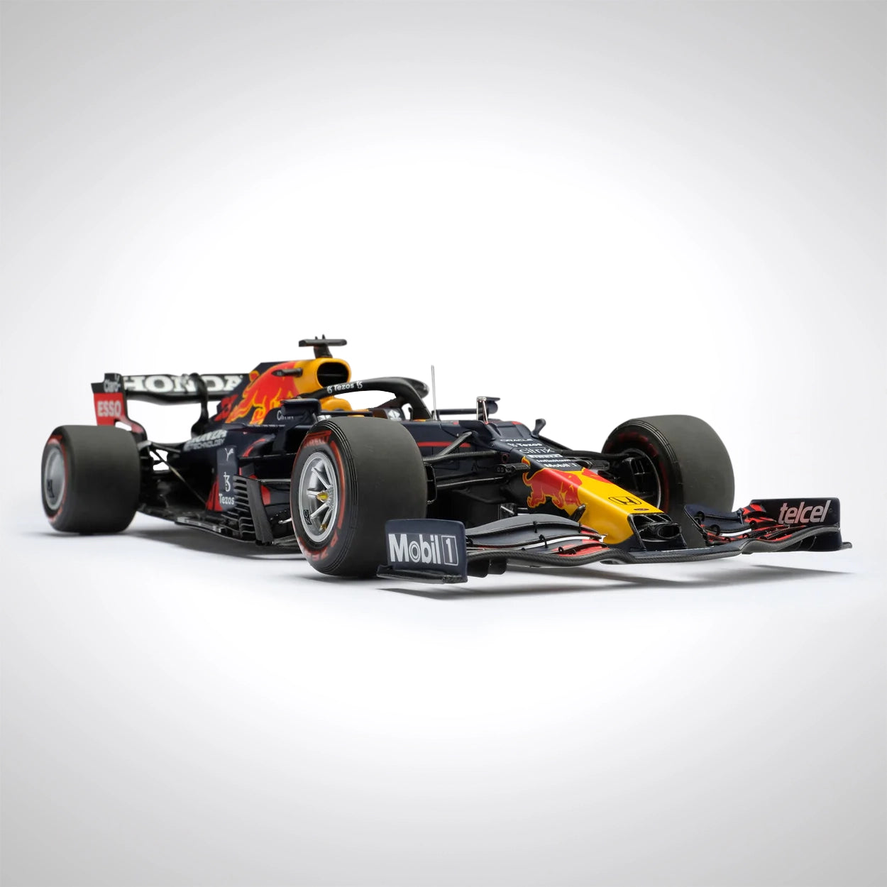 Max Verstappen 2021 Oracle Red Bull Racing RB16B 1:18 Scale Model – Abu Dhabi GP