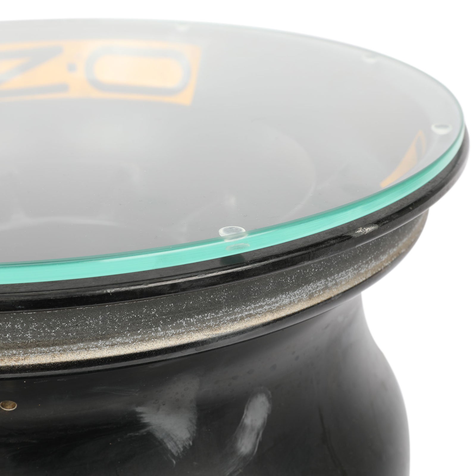 LOT 093 - Renault F1 Team 2016 Front Wheel Rim Table