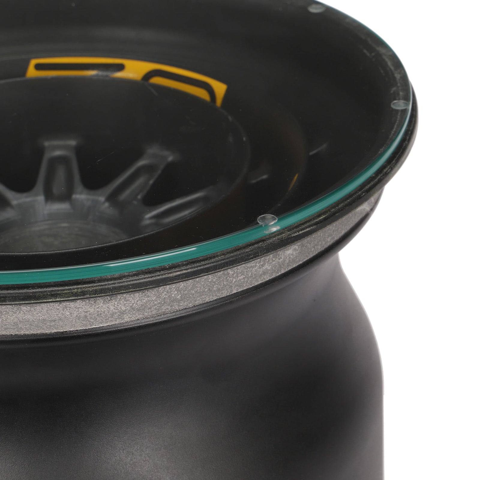 LOT 021 - Renault F1 Team 2017 RS17 Front Wheel Rim