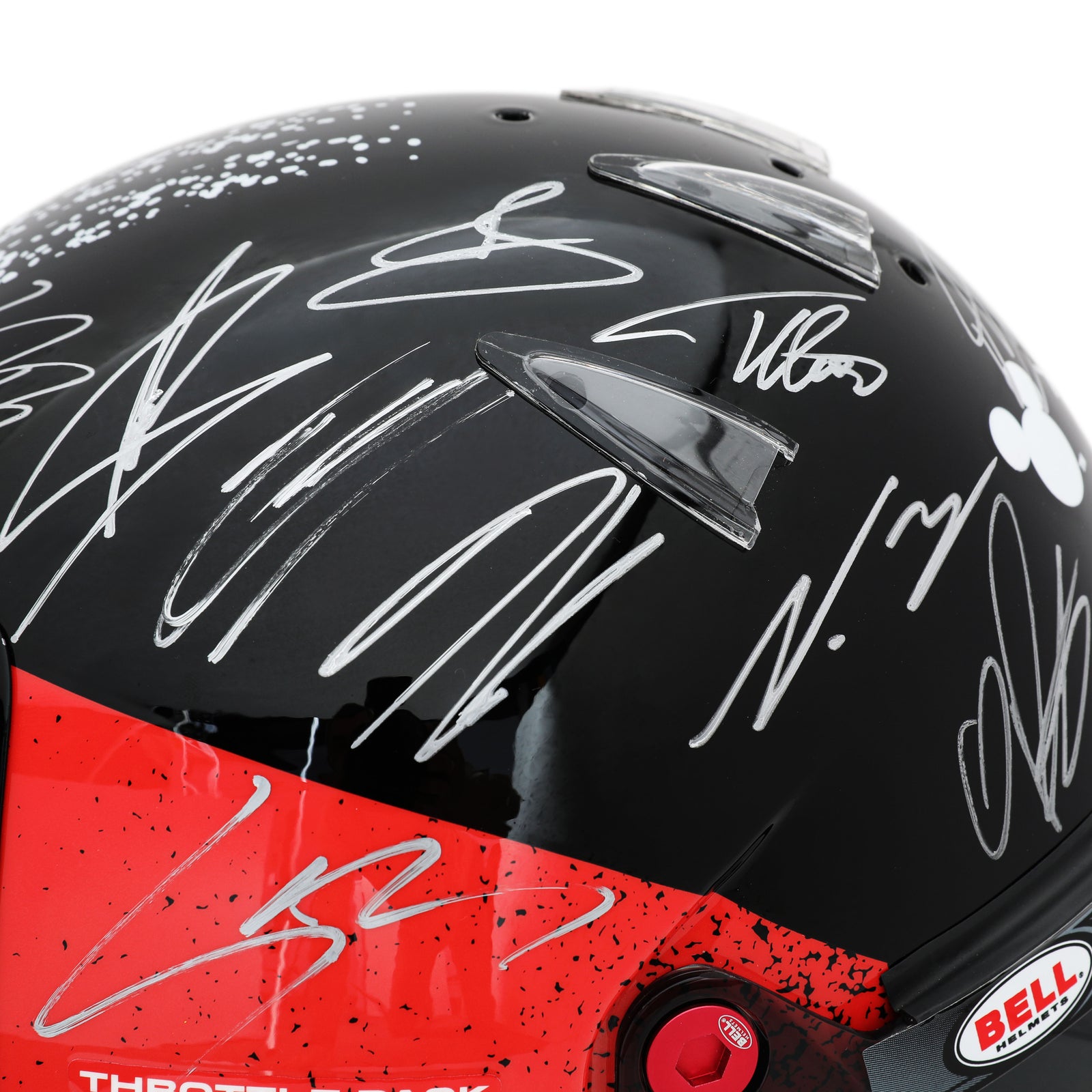 Disney x Formula 1® "Fuel the Magic” 2026 Helmet
