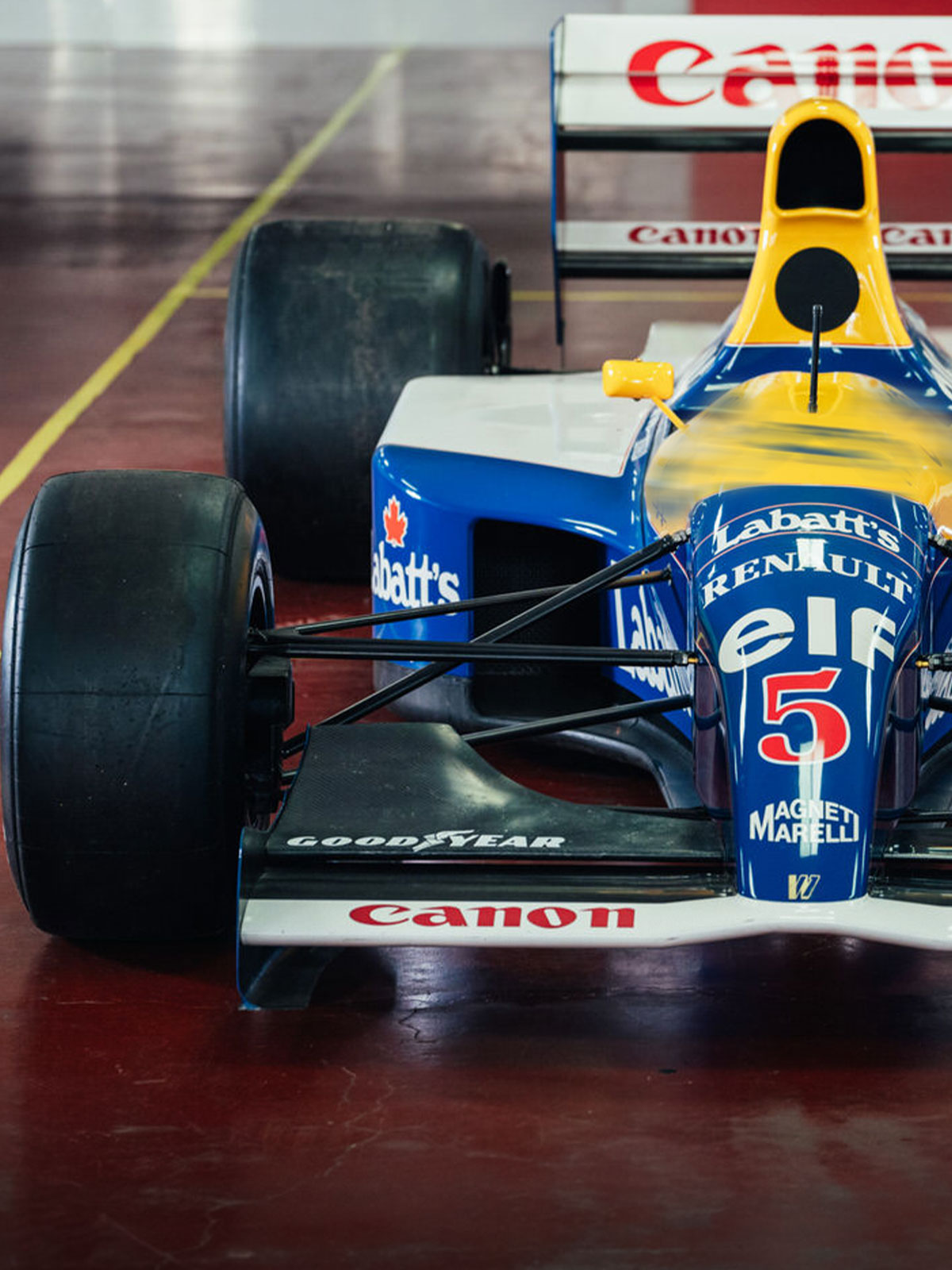 All Formula One World Championship winning cars. (via