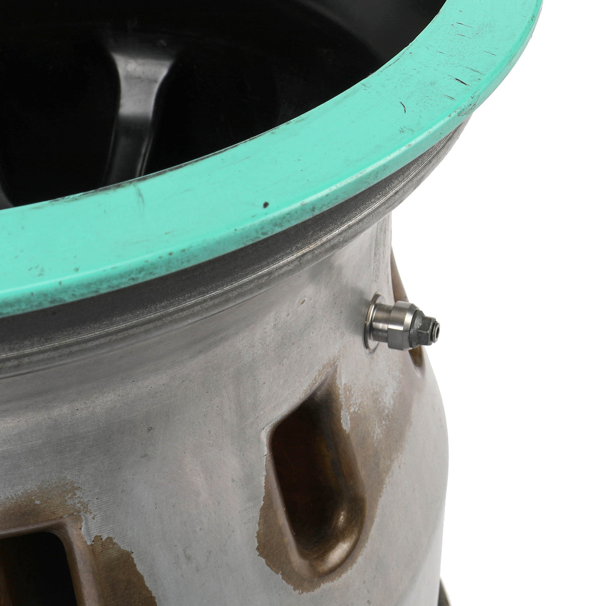 The Austin Auction LOT 014 - Valtteri Bottas 2017 Grand Prix Used Rear Wheel Rim - Japanese GP