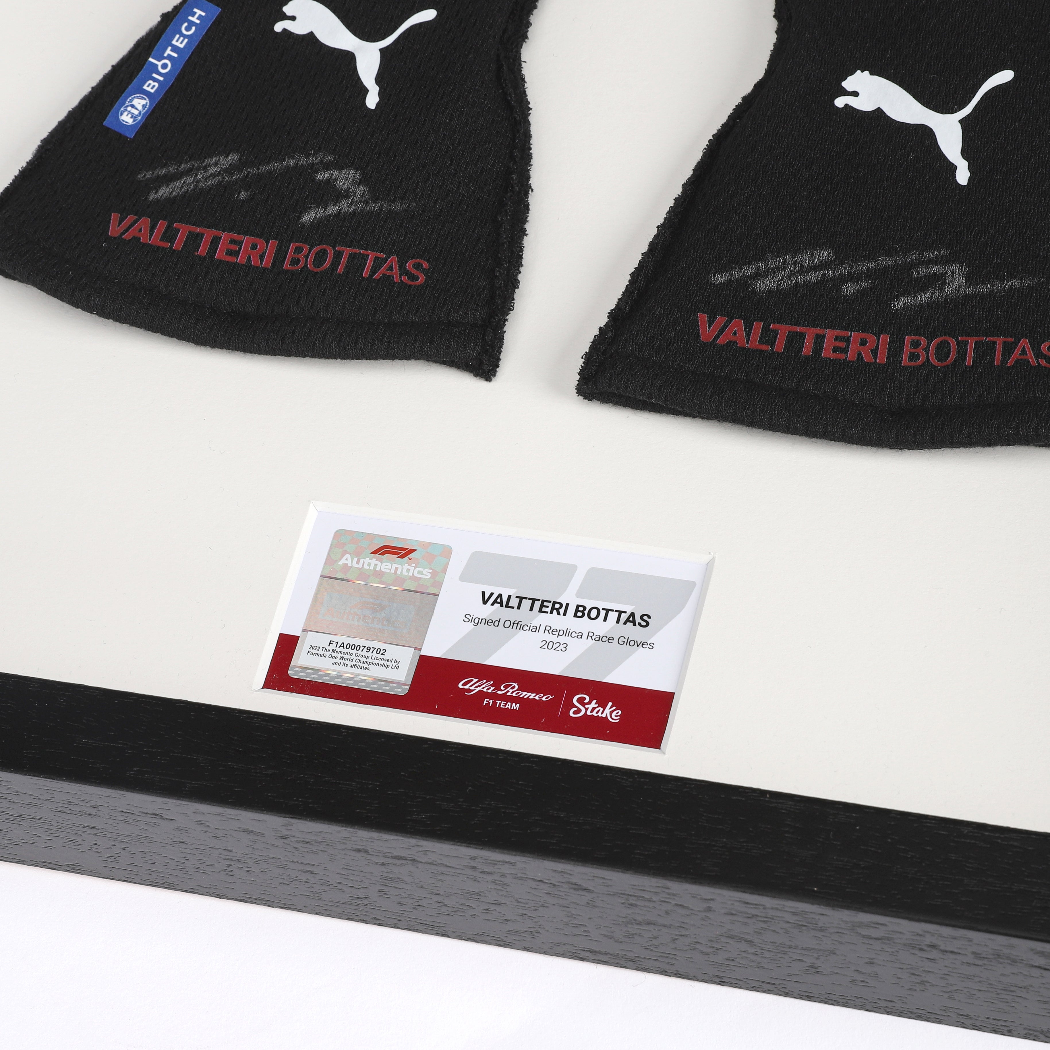 Officially Licensed 2023 Signed Alfa Romeo F1 Team Stake Gloves - Valtteri Bottas Edition