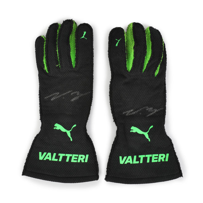 LOT 111 - Valtteri Bottas 2024 Stake F1 Team Kick Sauber Signed Grand Prix Used Gloves